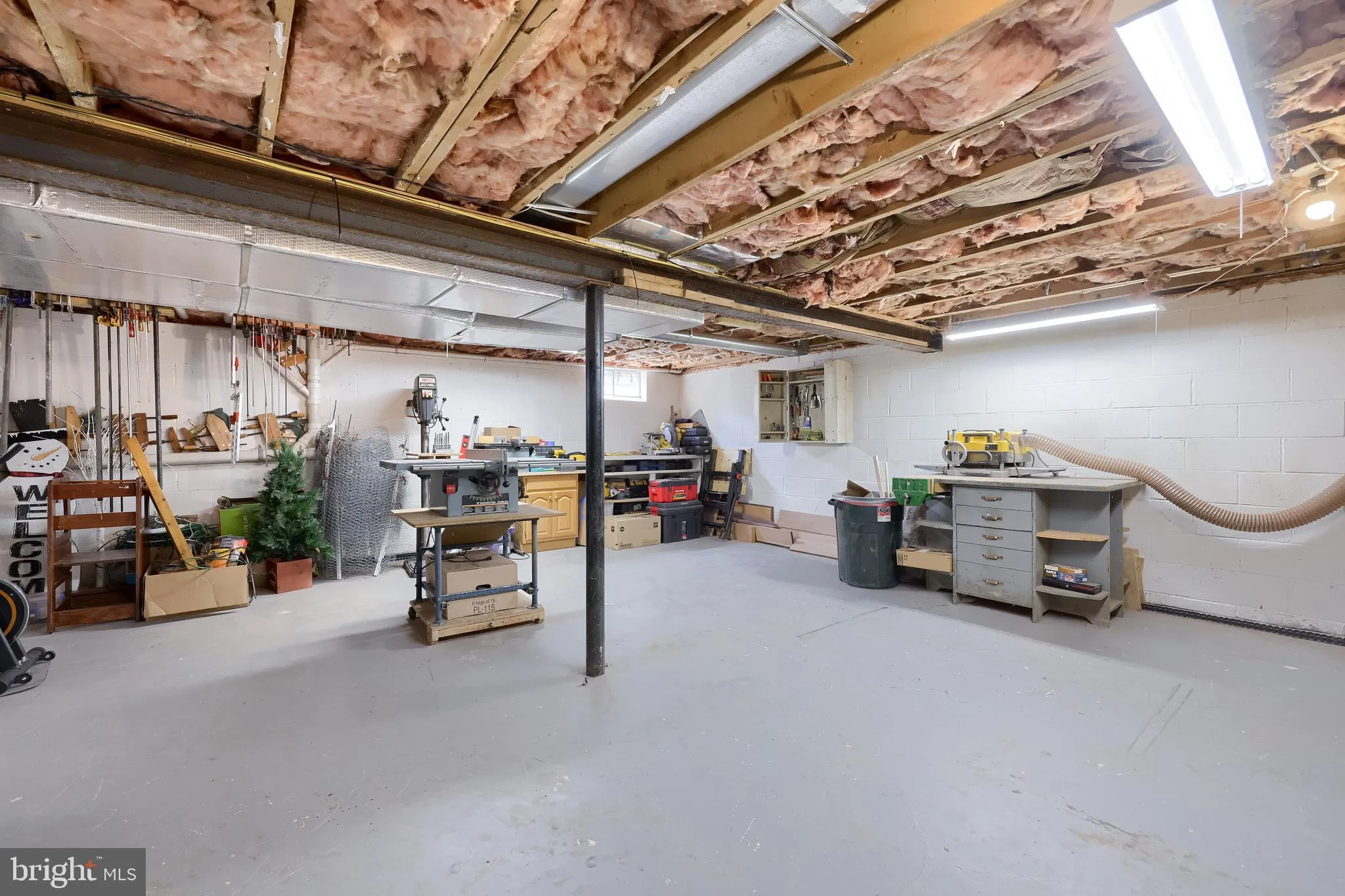 Mountville, Pennsylvania 17554, United States, 4 Bedrooms Bedrooms, ,2 BathroomsBathrooms,Residential,Active,199914