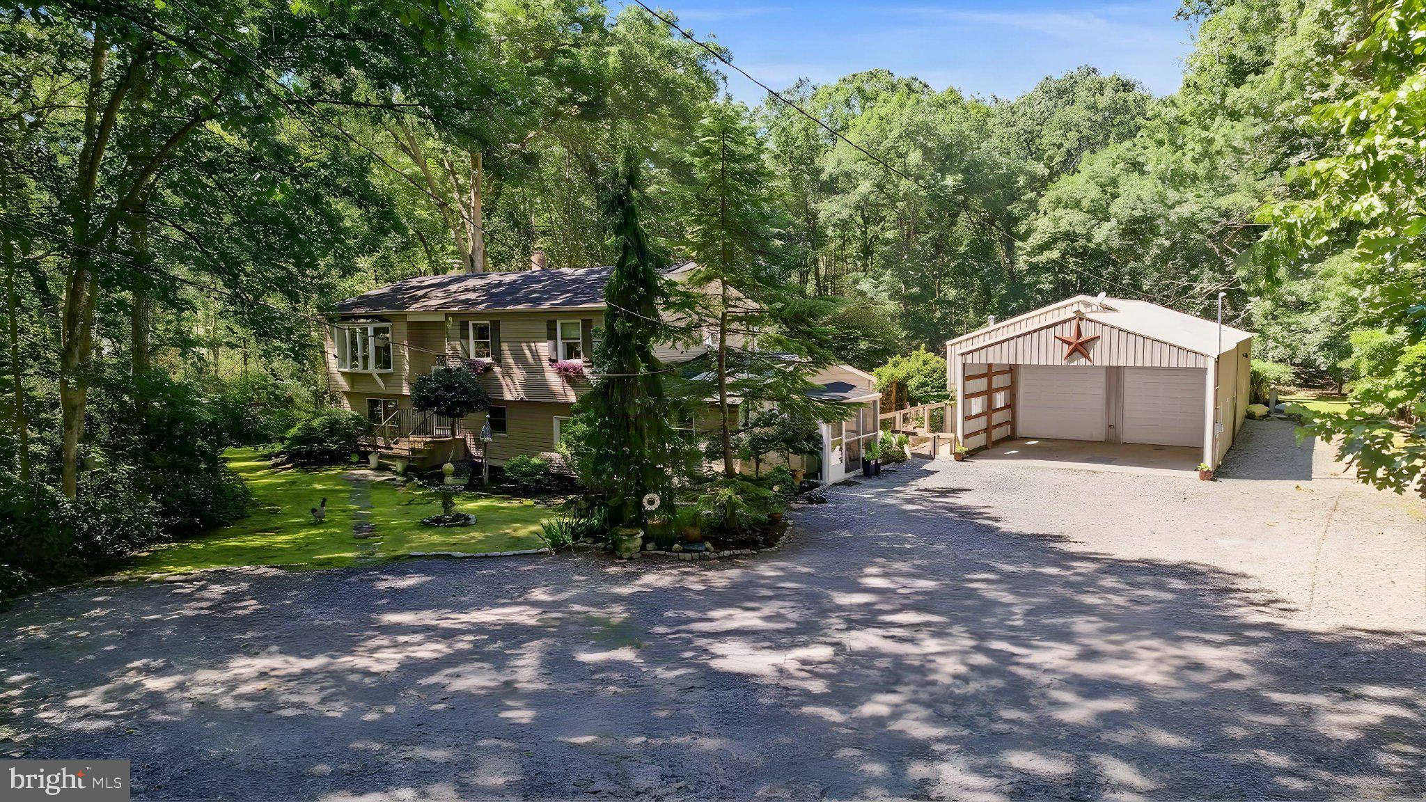 347 E MILLSTREAM ROAD