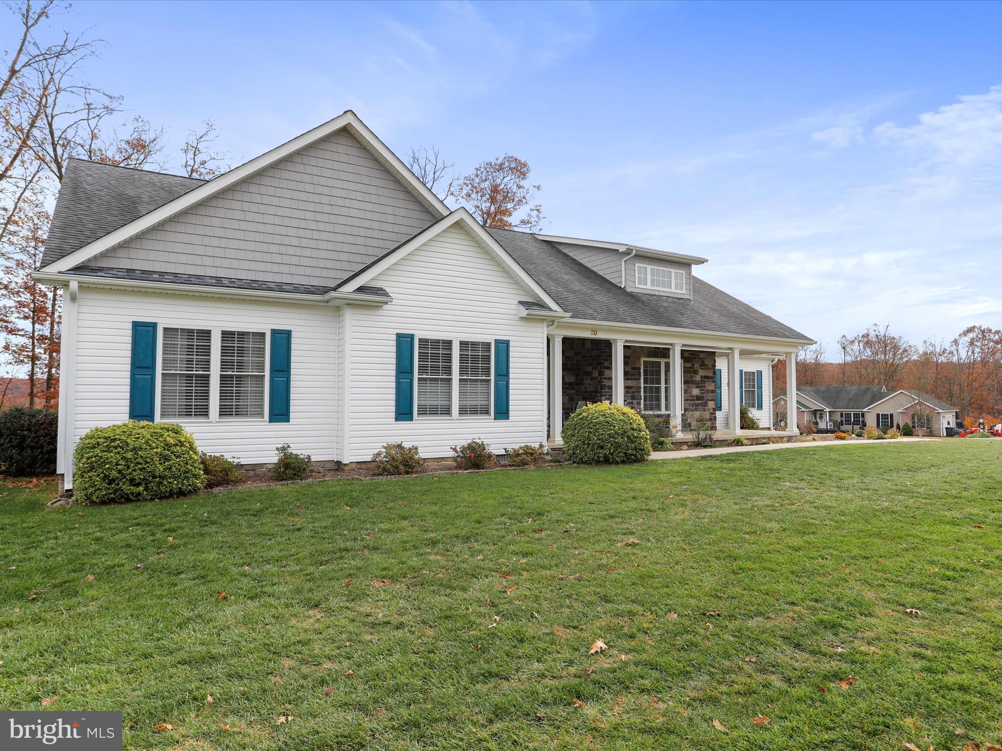 LAKEWOOD - Residential