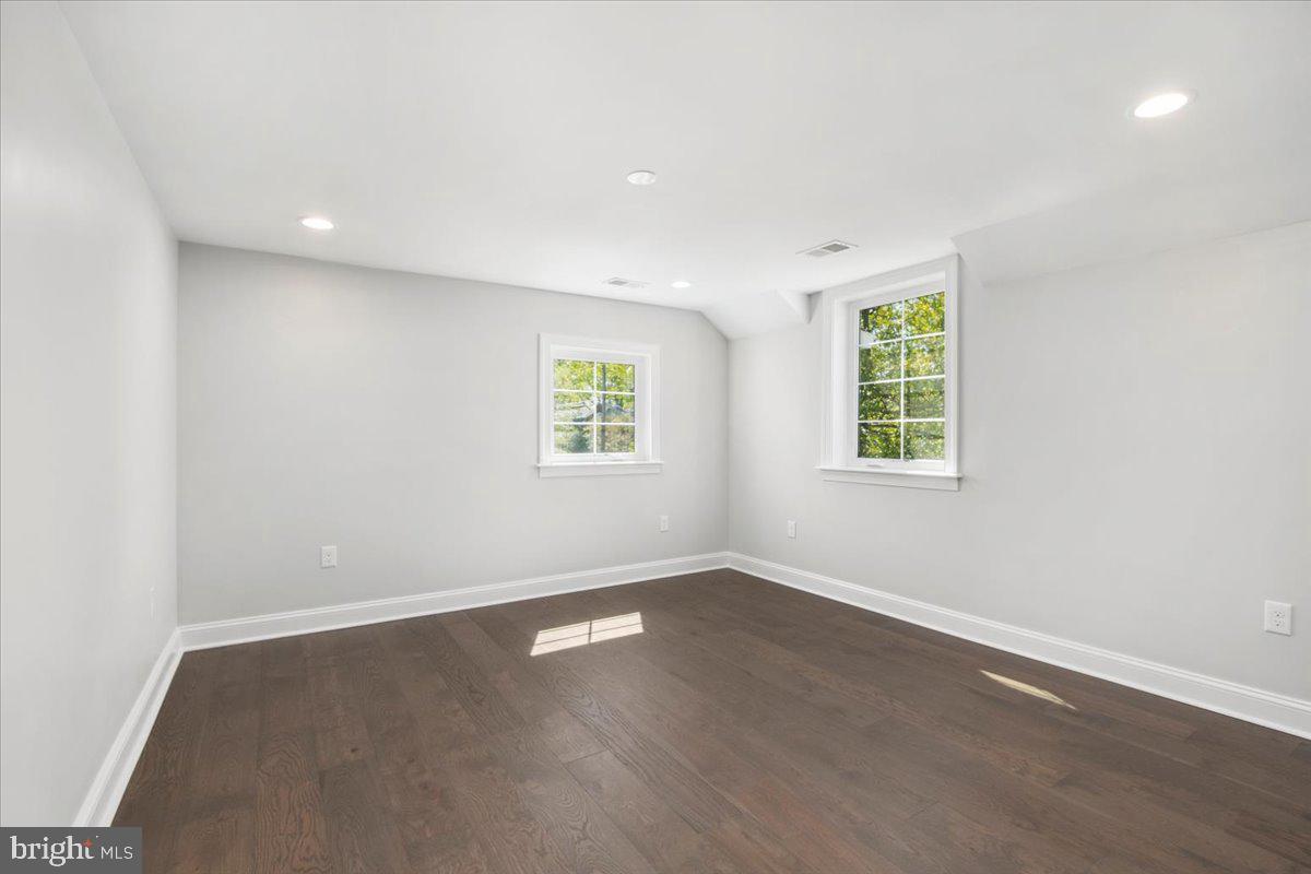 BEVERLEY HILLS - Residential