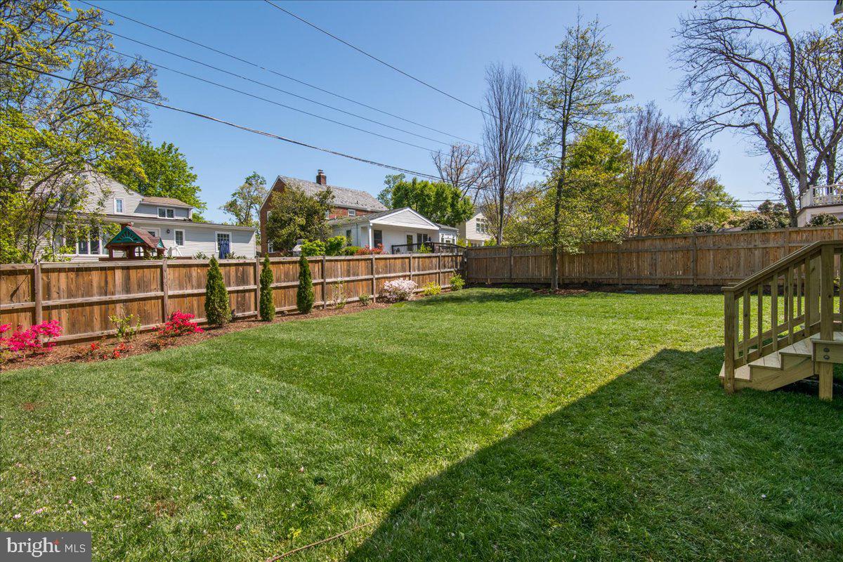 BEVERLEY HILLS - Residential