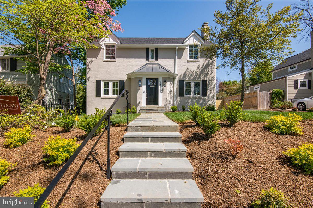 BEVERLEY HILLS - Residential