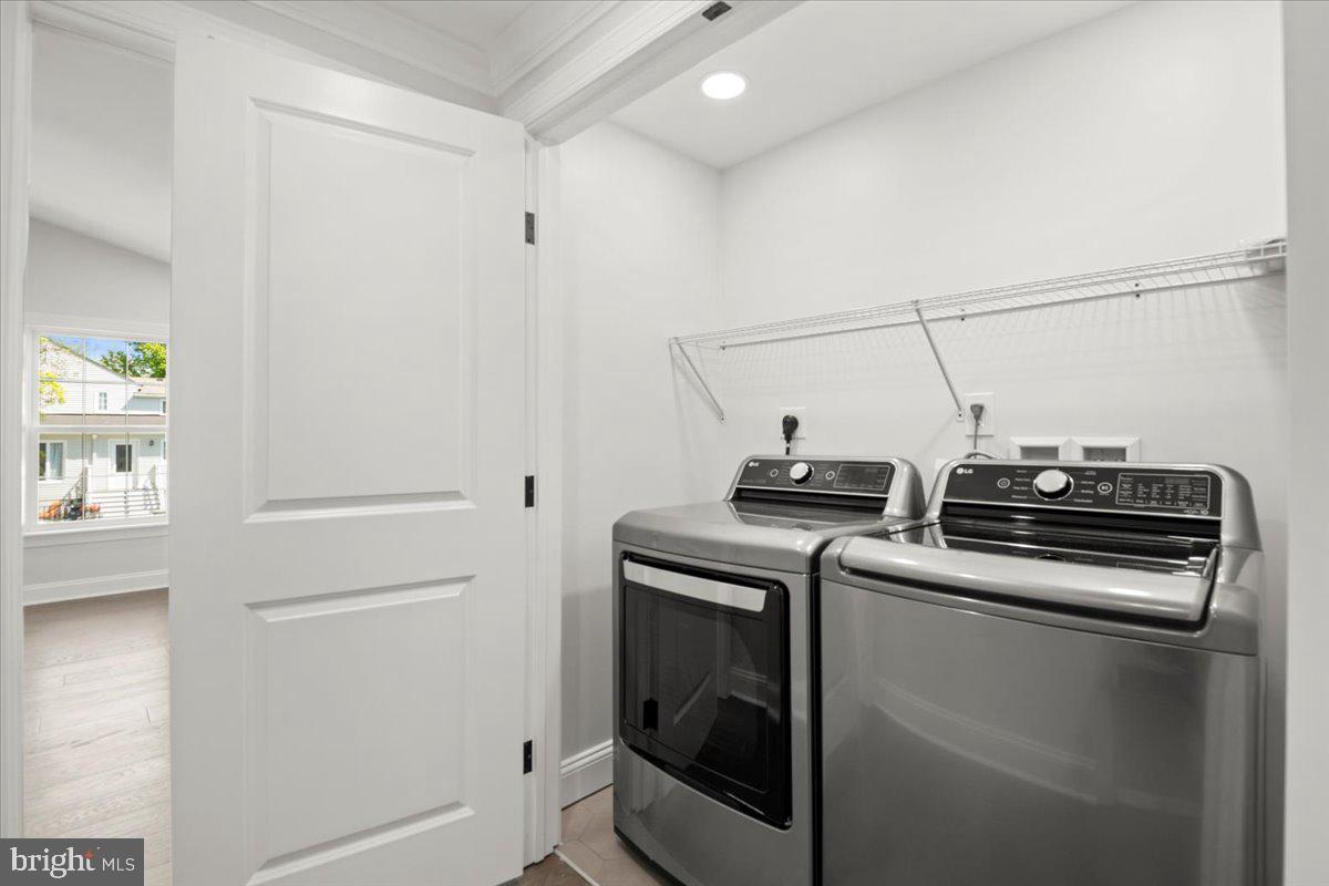 BEVERLEY HILLS - Residential