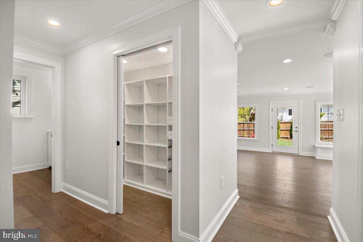 BEVERLEY HILLS - Residential