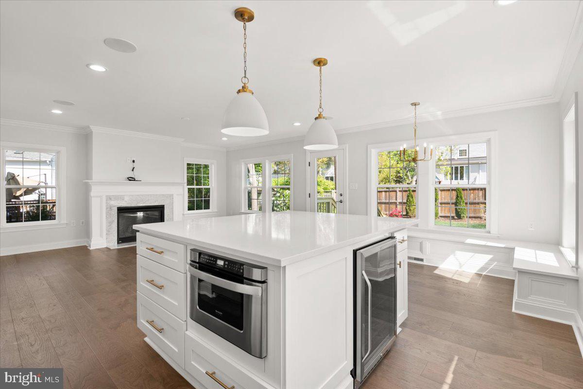 BEVERLEY HILLS - Residential