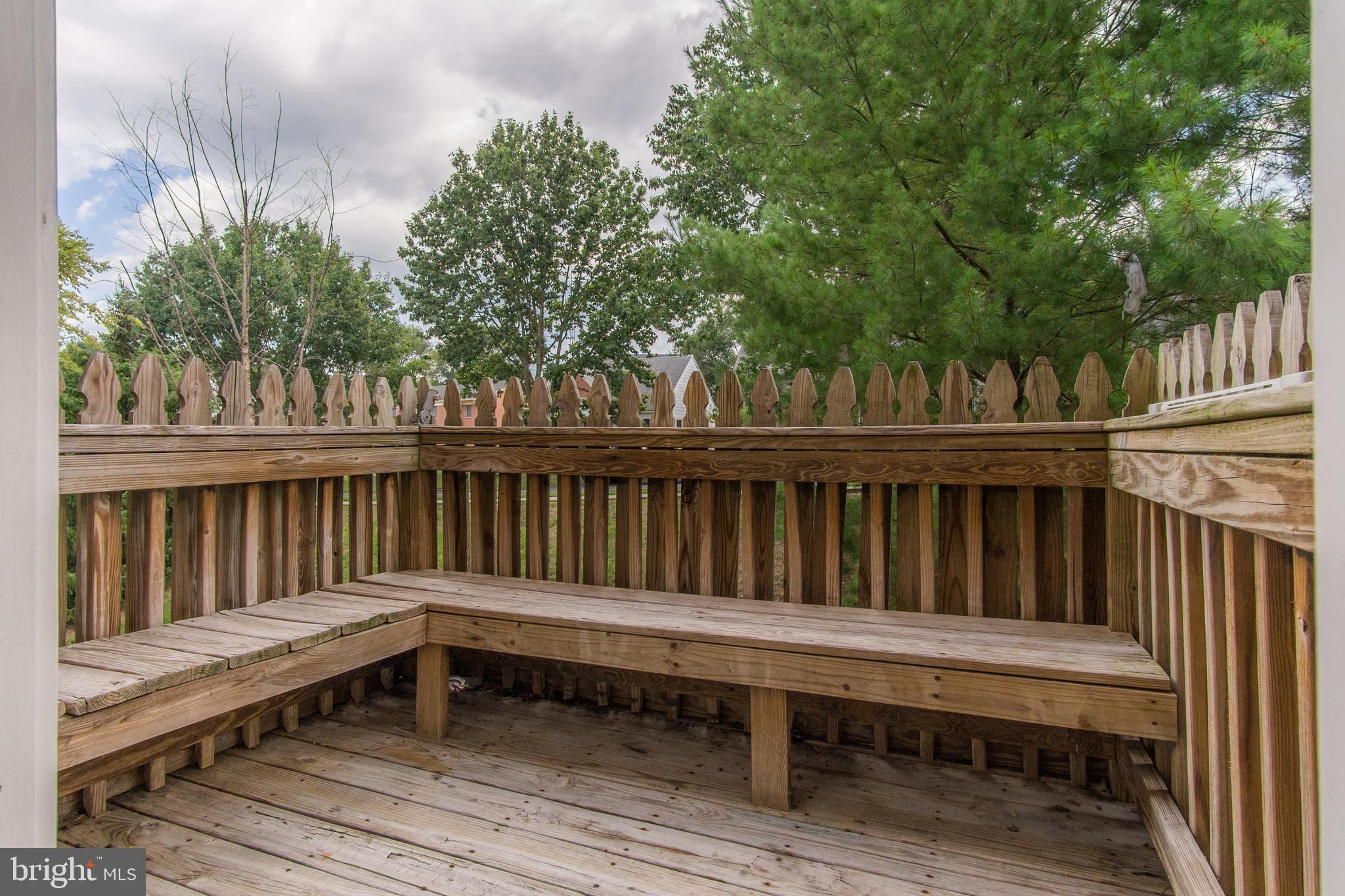 PANGBORN PARK - Residential