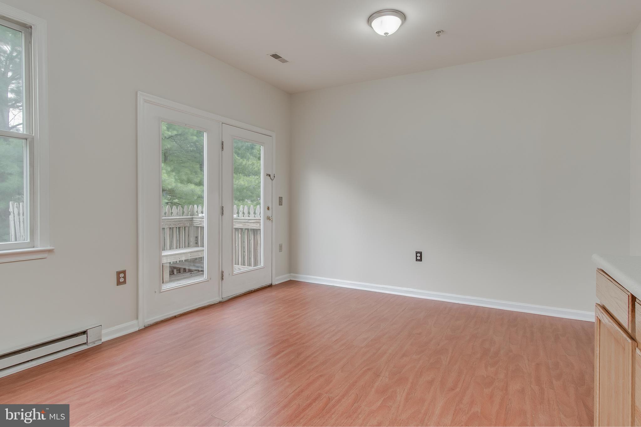 PANGBORN PARK - Residential