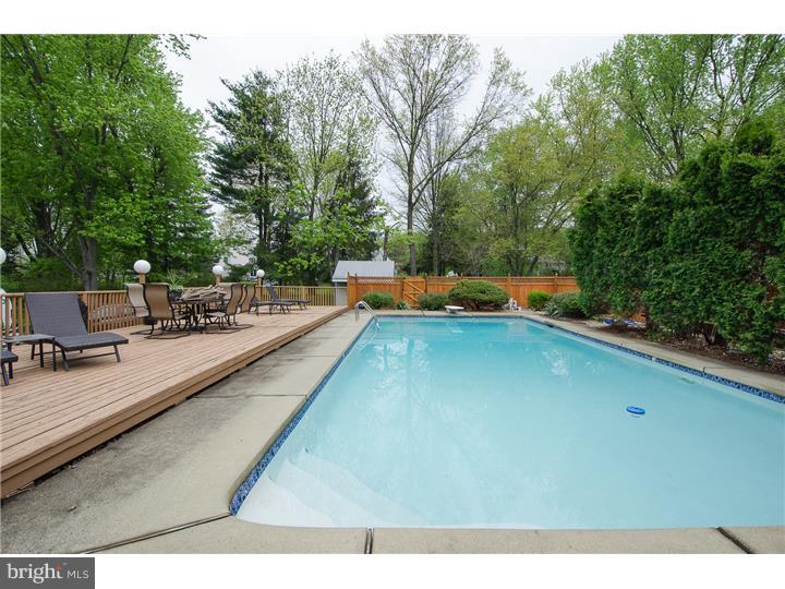 LONG LANE FARMS - Residential