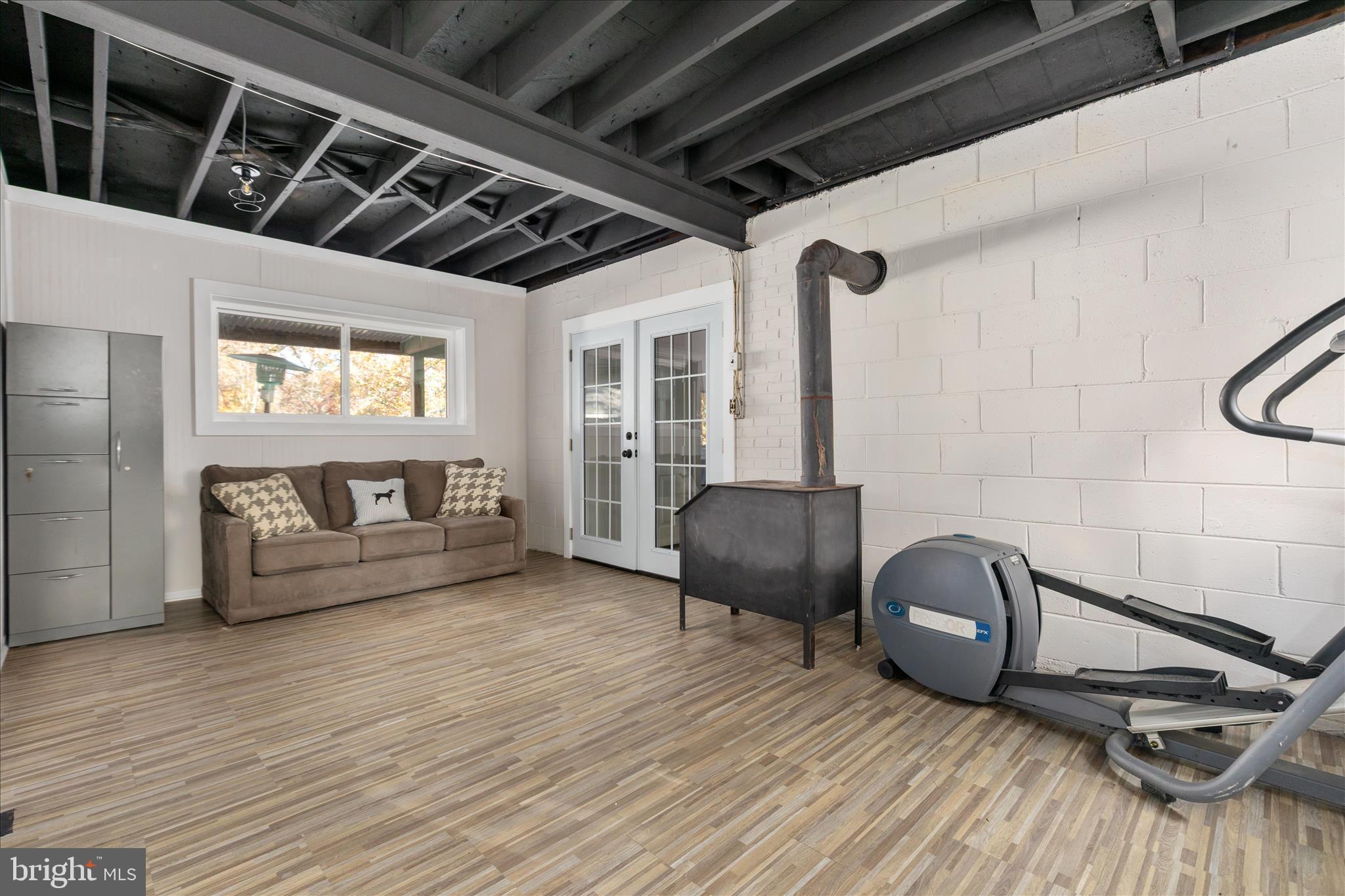 BULL RUN MOUNTAIN ESTATE - Residential