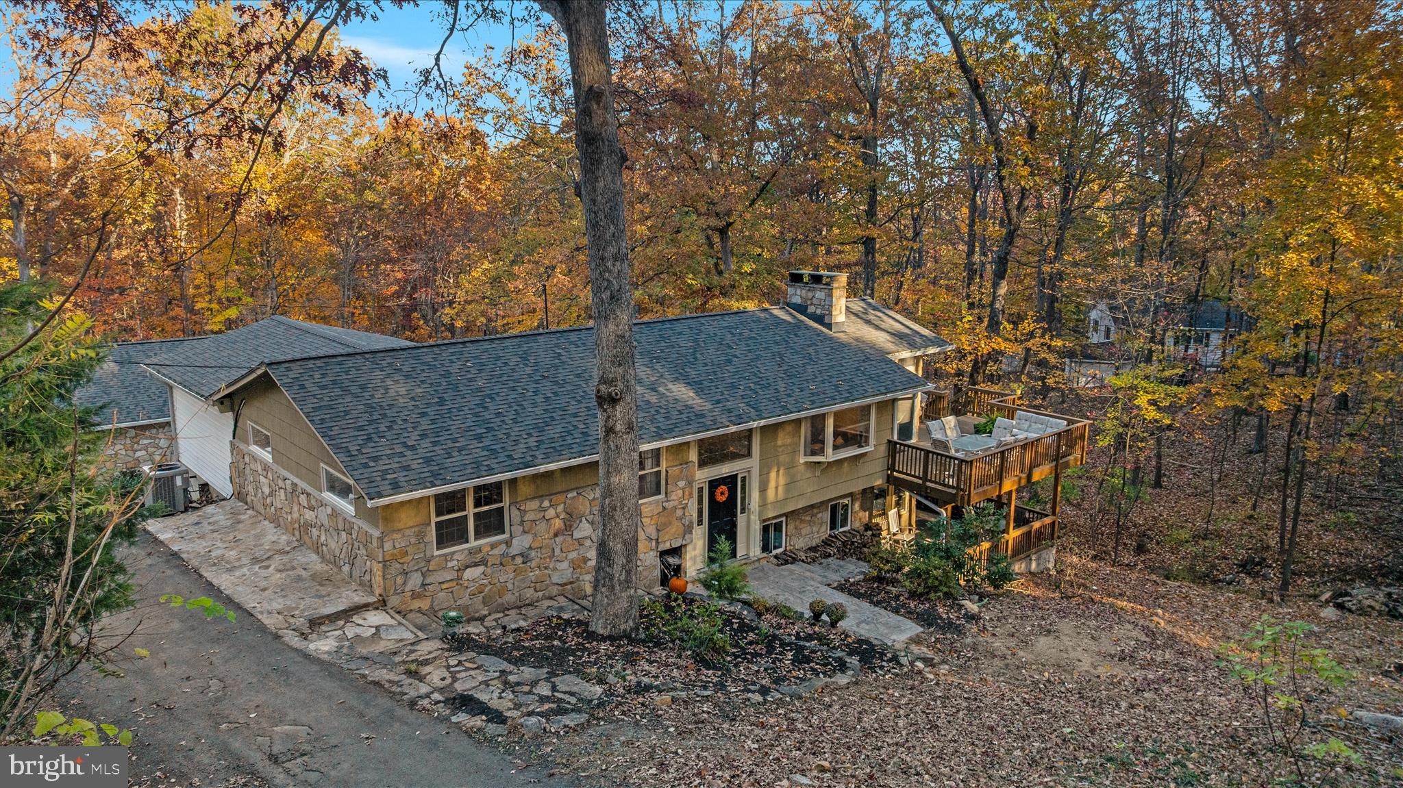 BULL RUN MOUNTAIN ESTATE - Residential