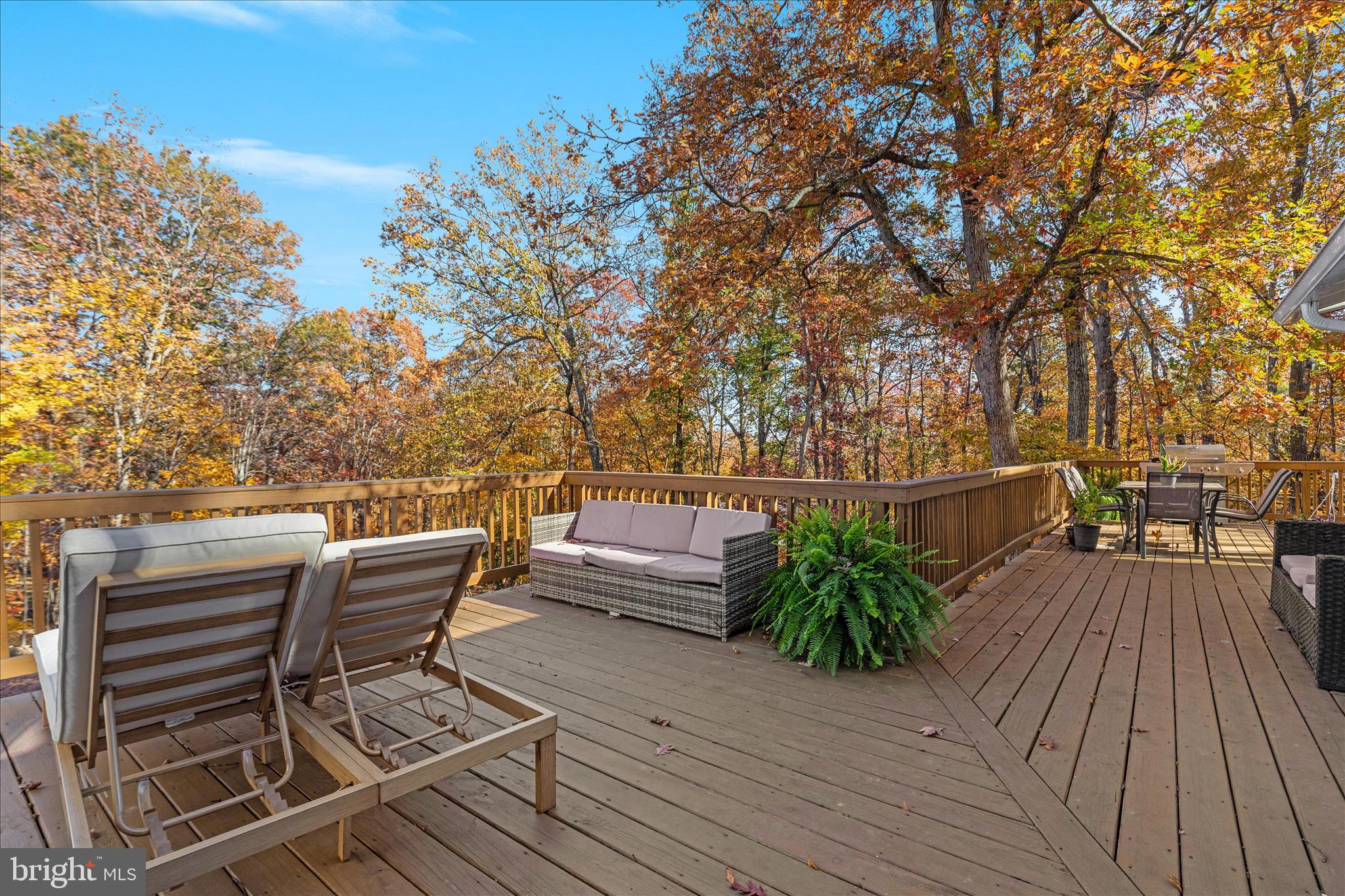 BULL RUN MOUNTAIN ESTATE - Residential