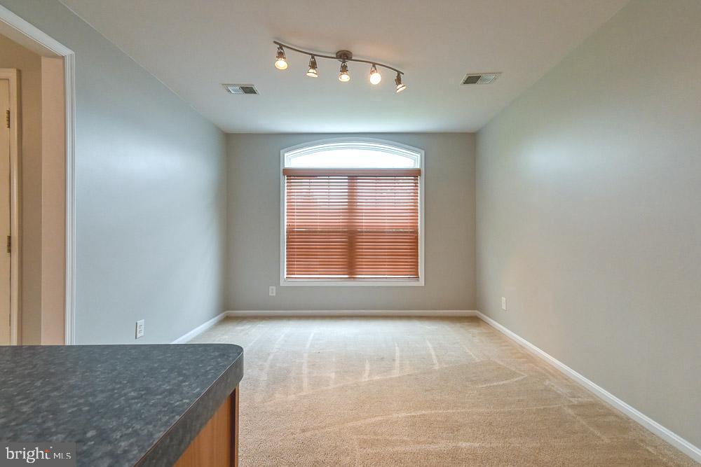 SYCAMORE VILLAGE - Residential