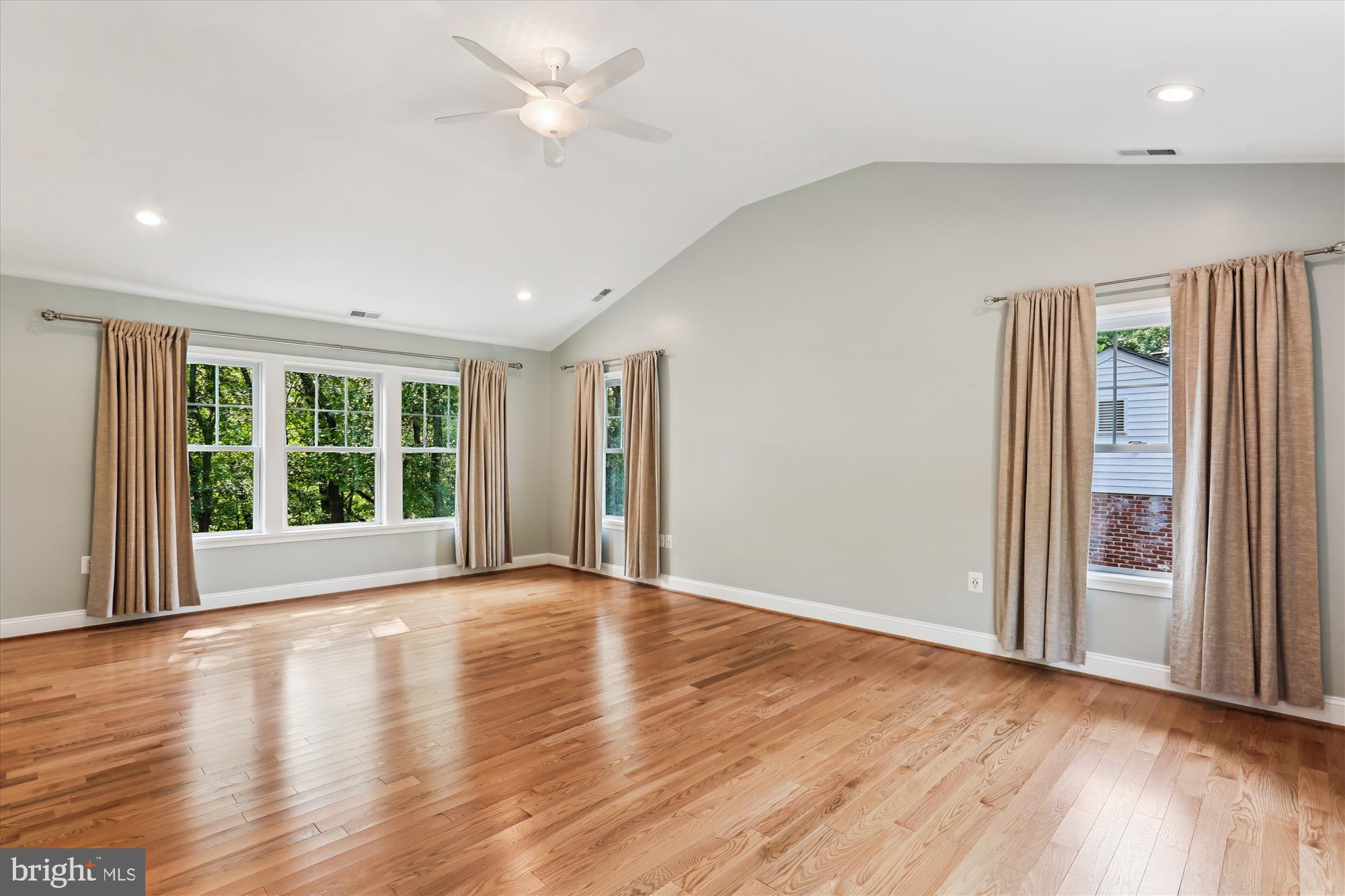 ROCK CREEK HIGHLANDS - Residential