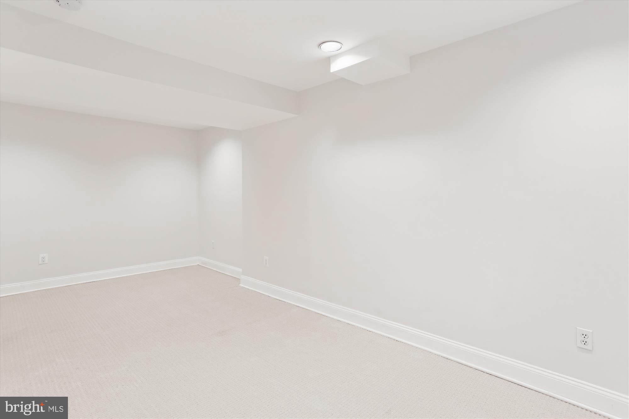 ROCK CREEK HIGHLANDS - Residential