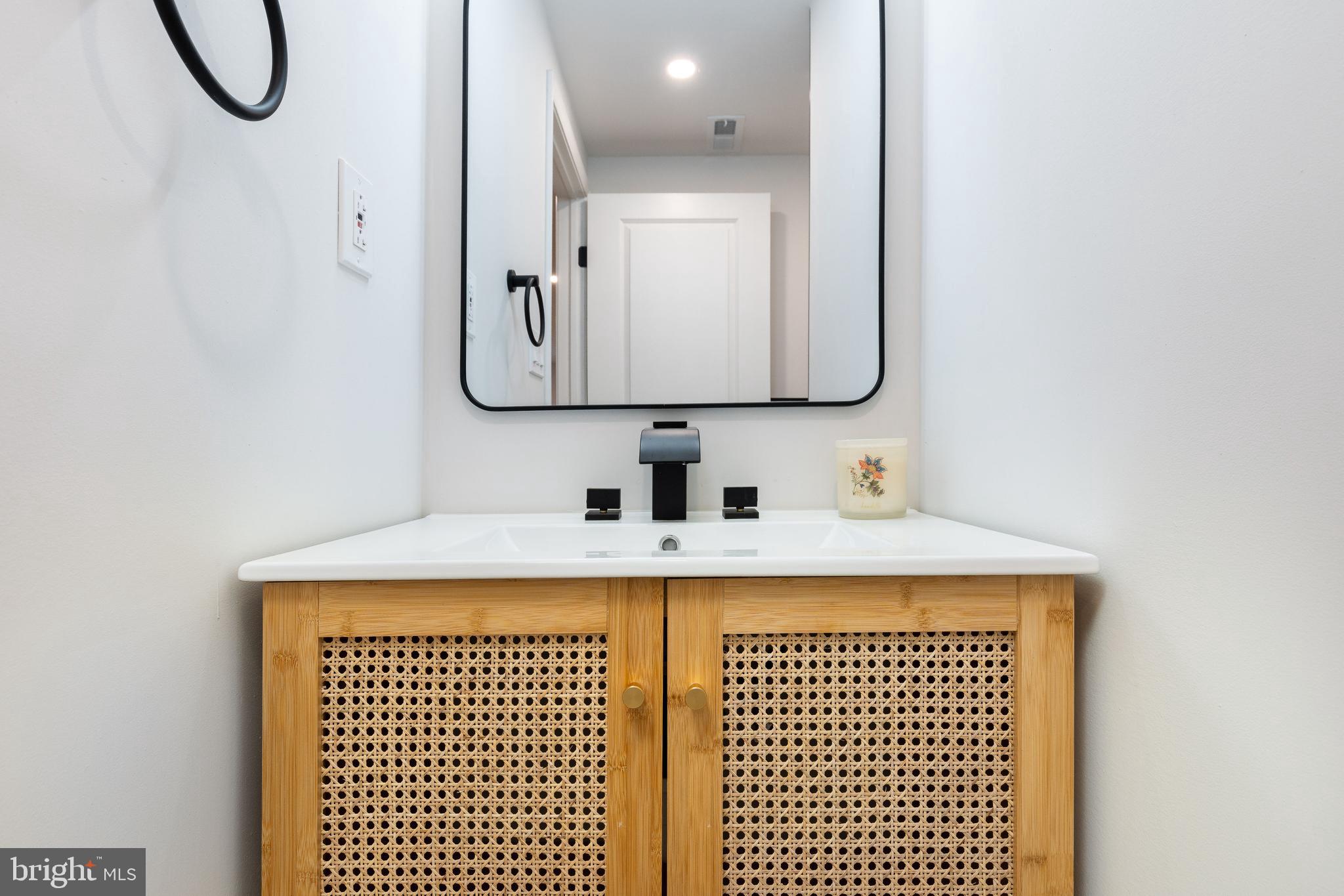 GRADUATE HOSPITAL - Residential