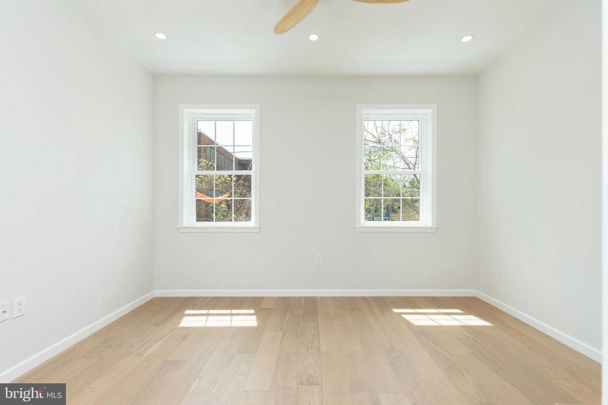 GRADUATE HOSPITAL - Residential