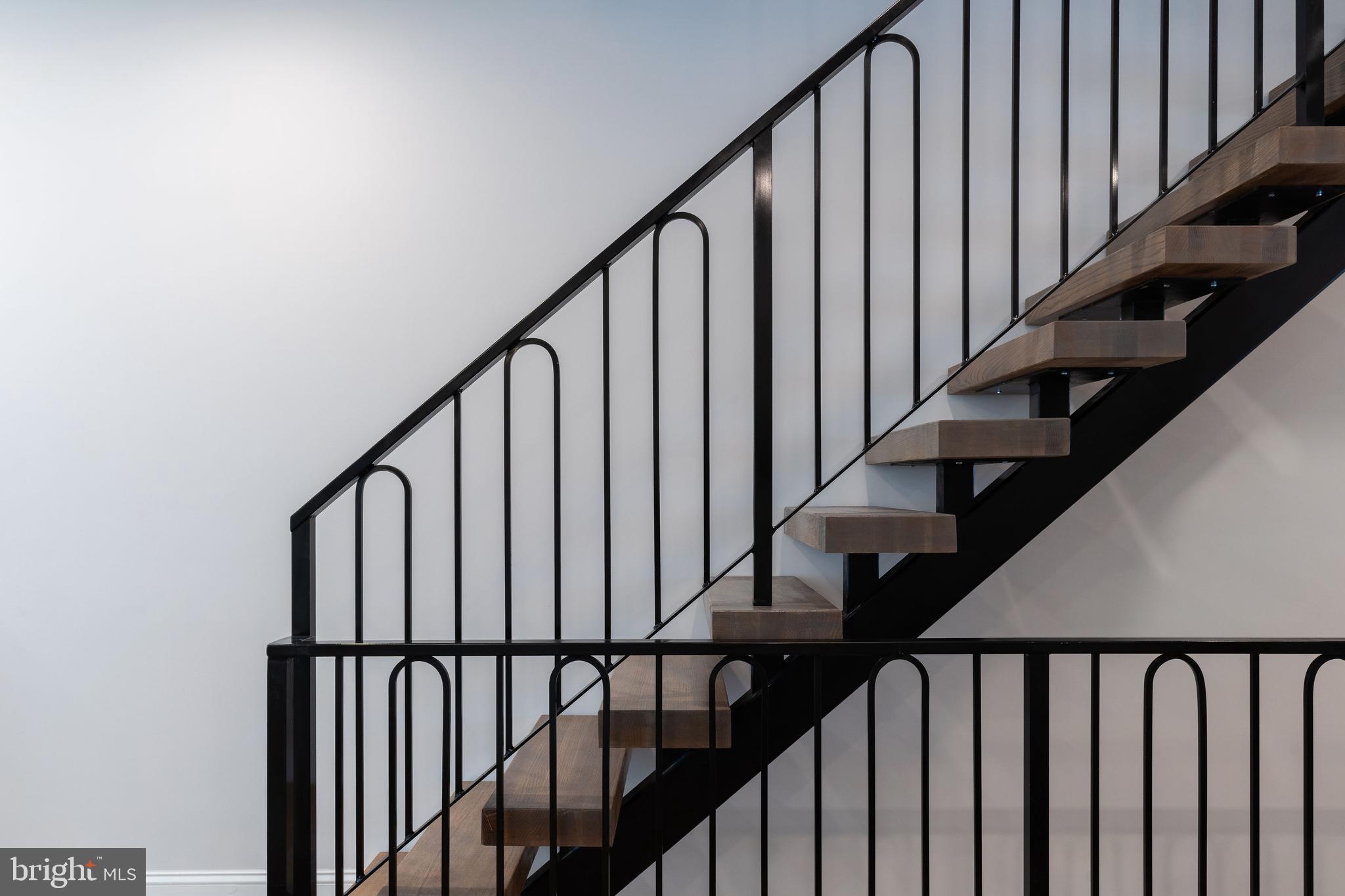 GRADUATE HOSPITAL - Residential