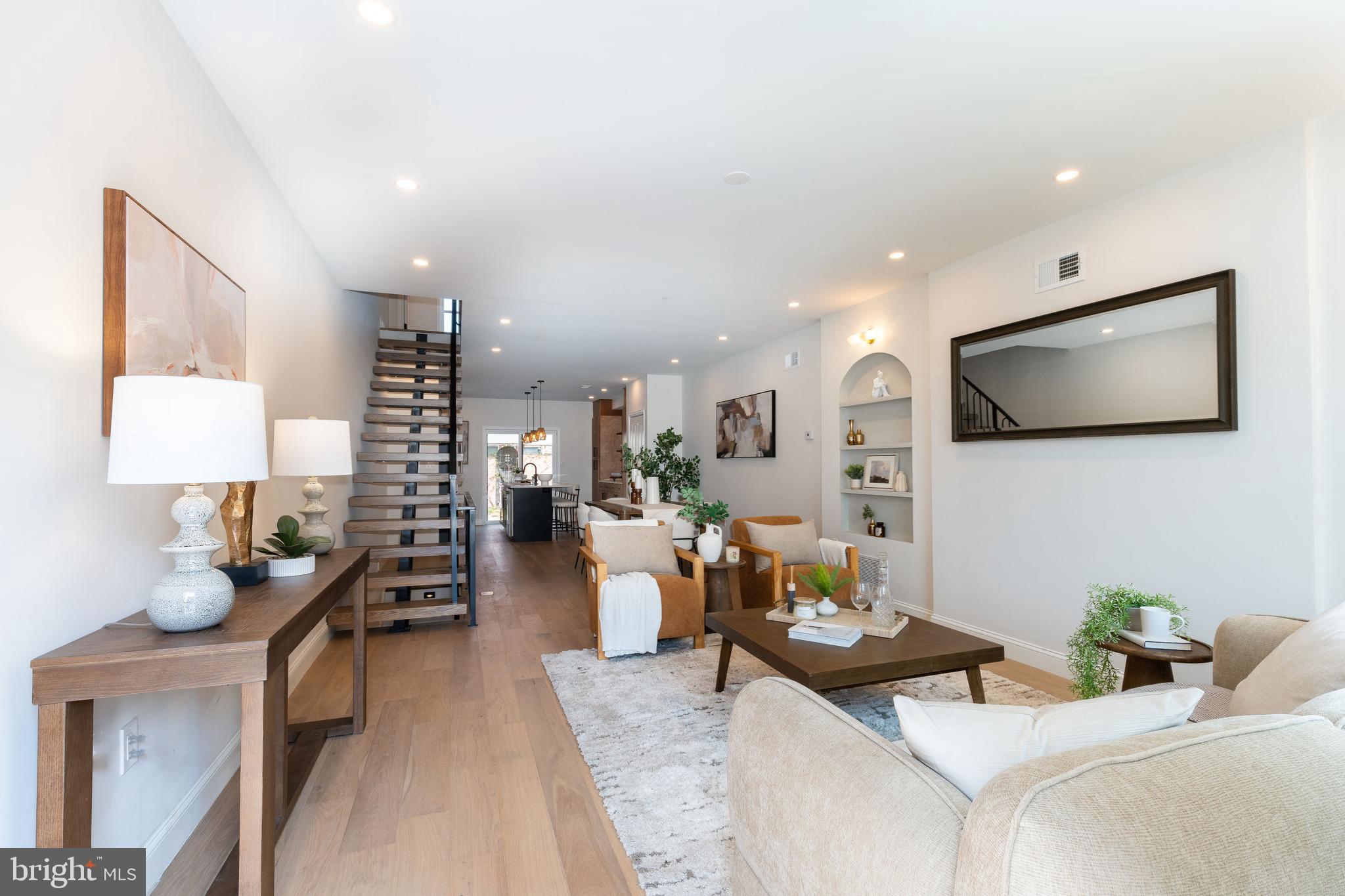 GRADUATE HOSPITAL - Residential