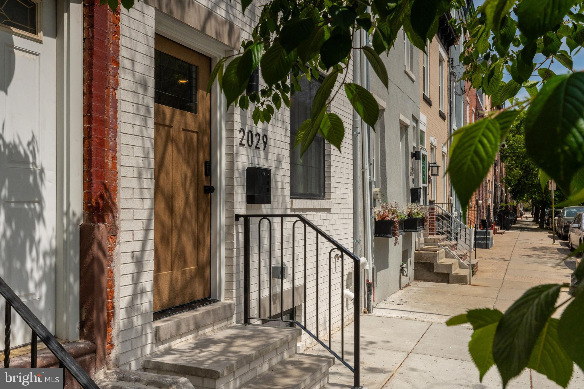 GRADUATE HOSPITAL - Residential