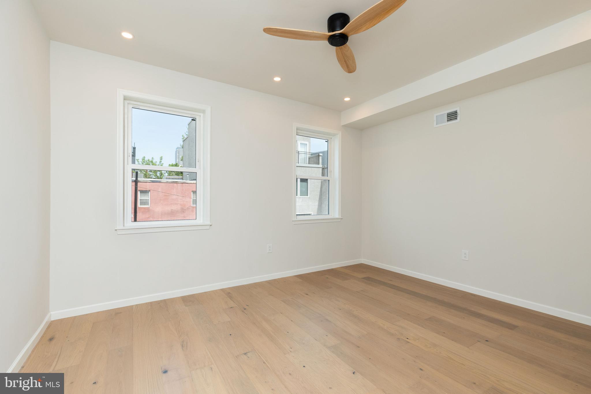 GRADUATE HOSPITAL - Residential