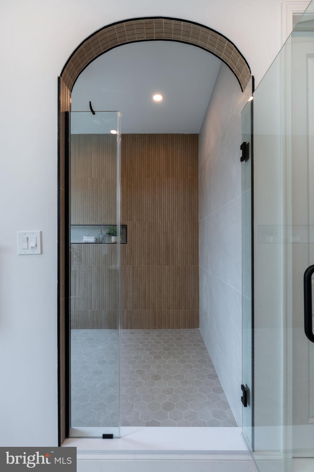 GRADUATE HOSPITAL - Residential