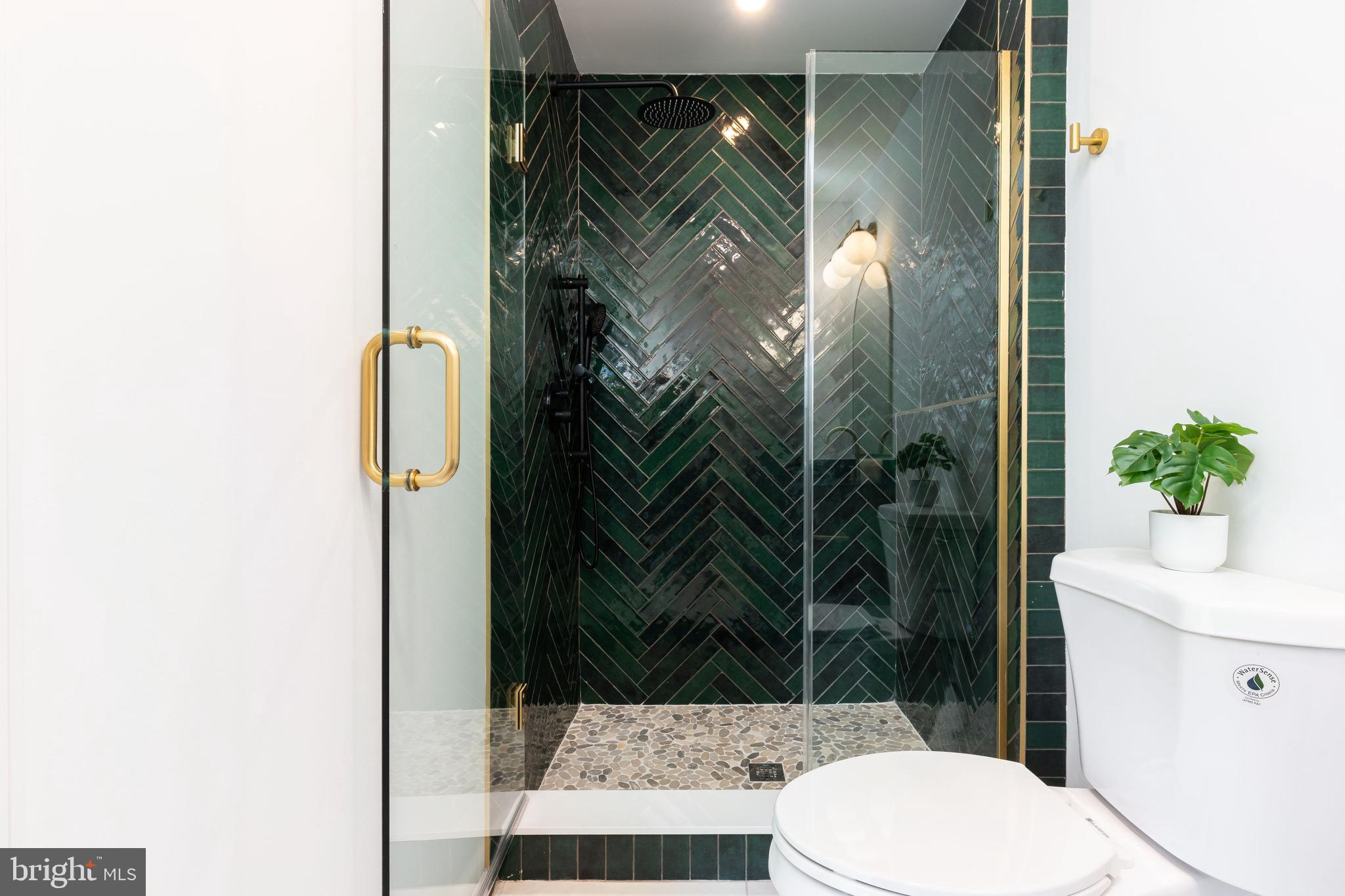 GRADUATE HOSPITAL - Residential