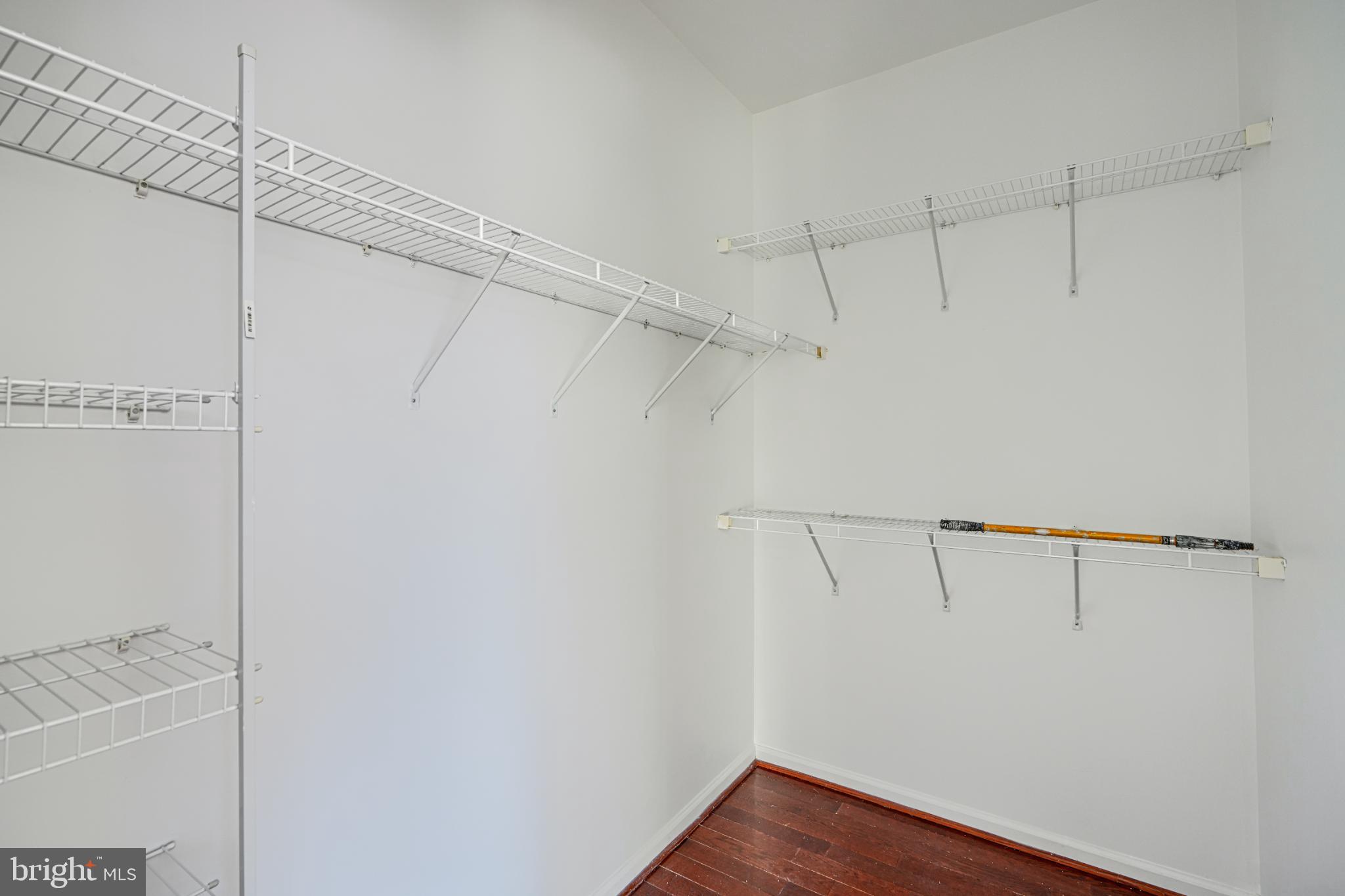 HOWARD SQUARE - Residential