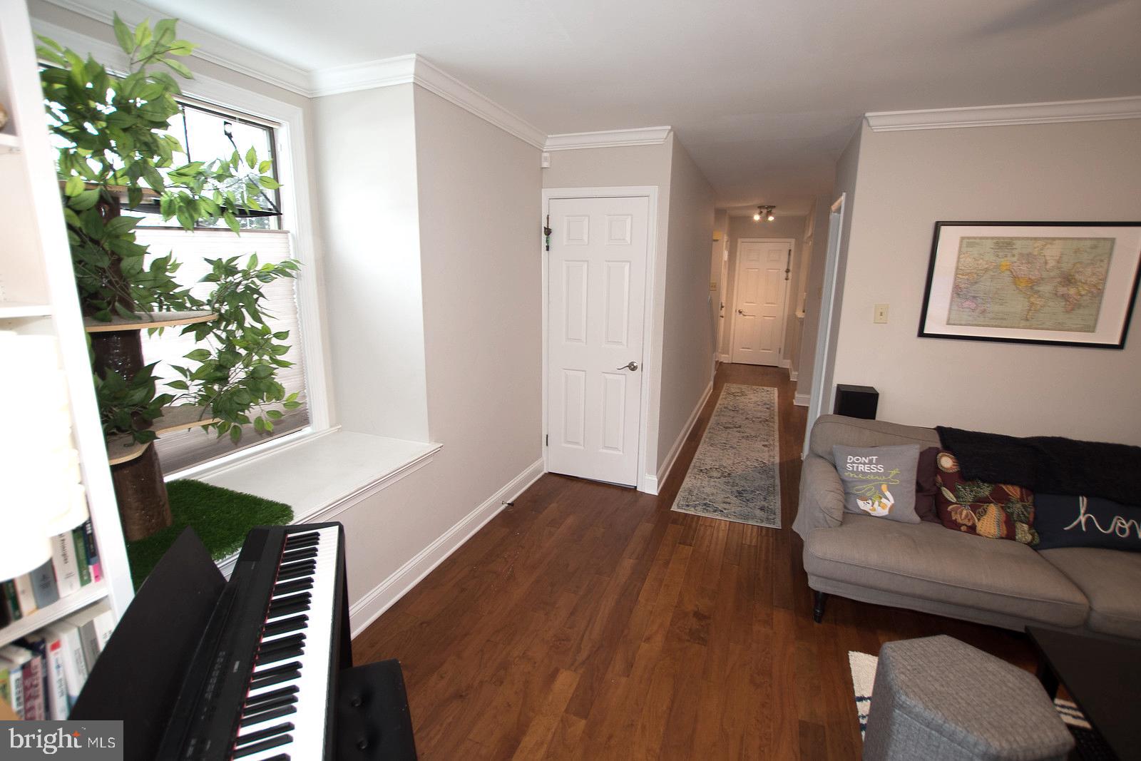 EAGLE CROSSING - Residential