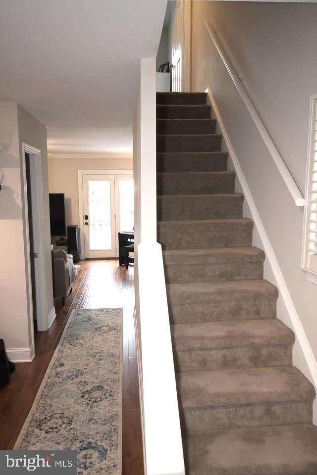 EAGLE CROSSING - Residential