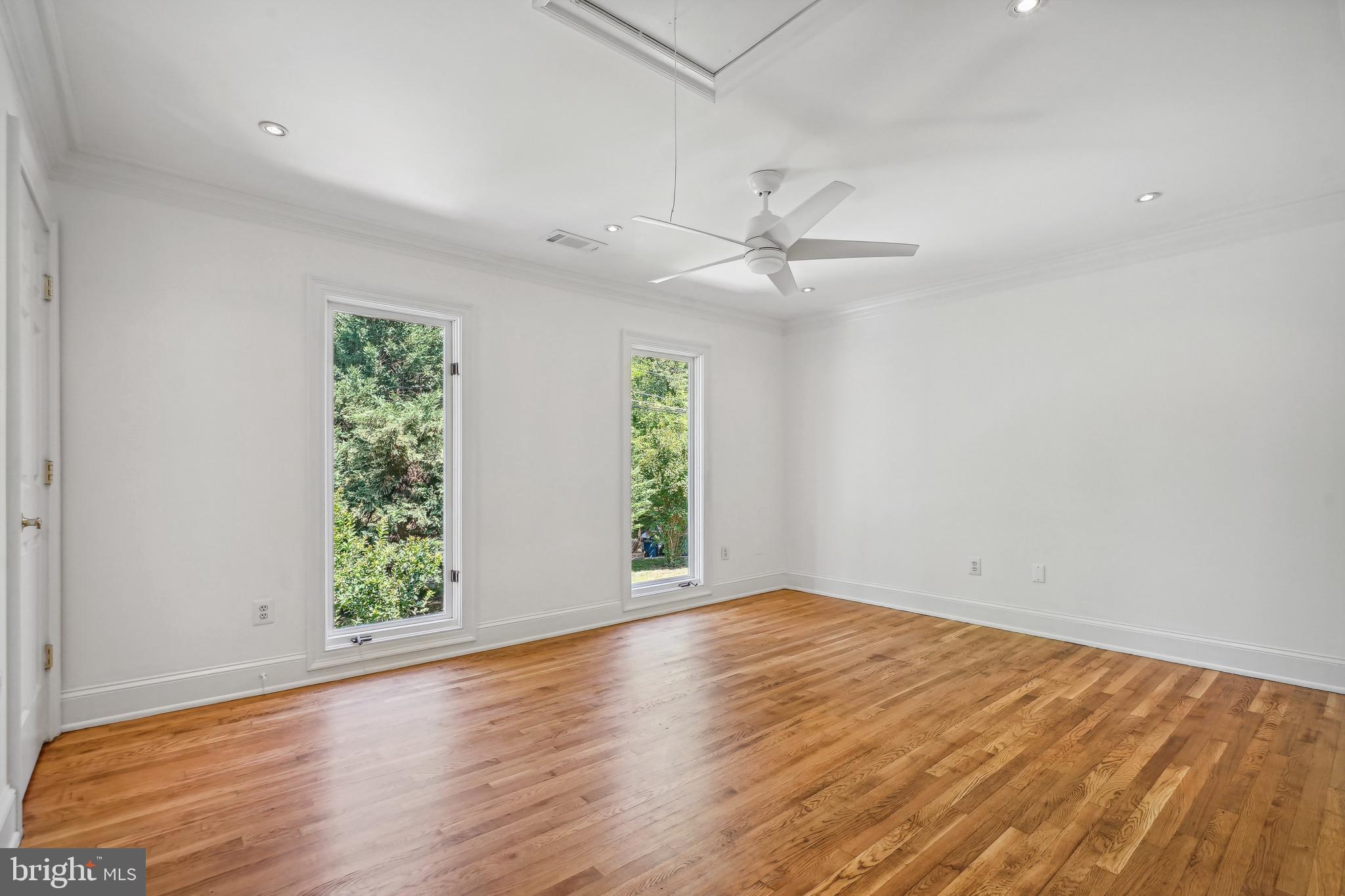 FARMINGTON - Residential