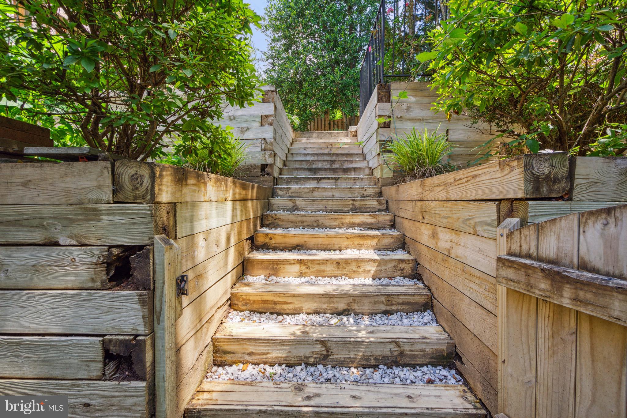 FARMINGTON - Residential