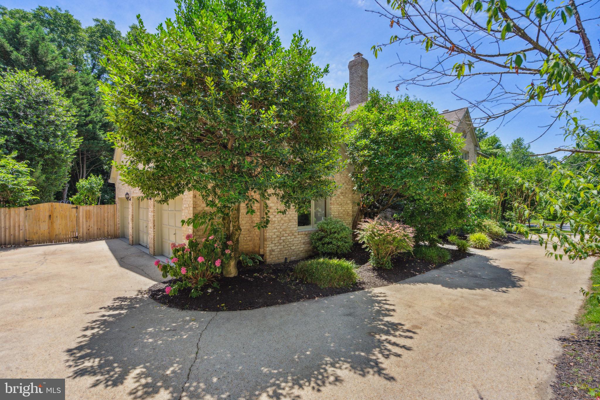 FARMINGTON - Residential