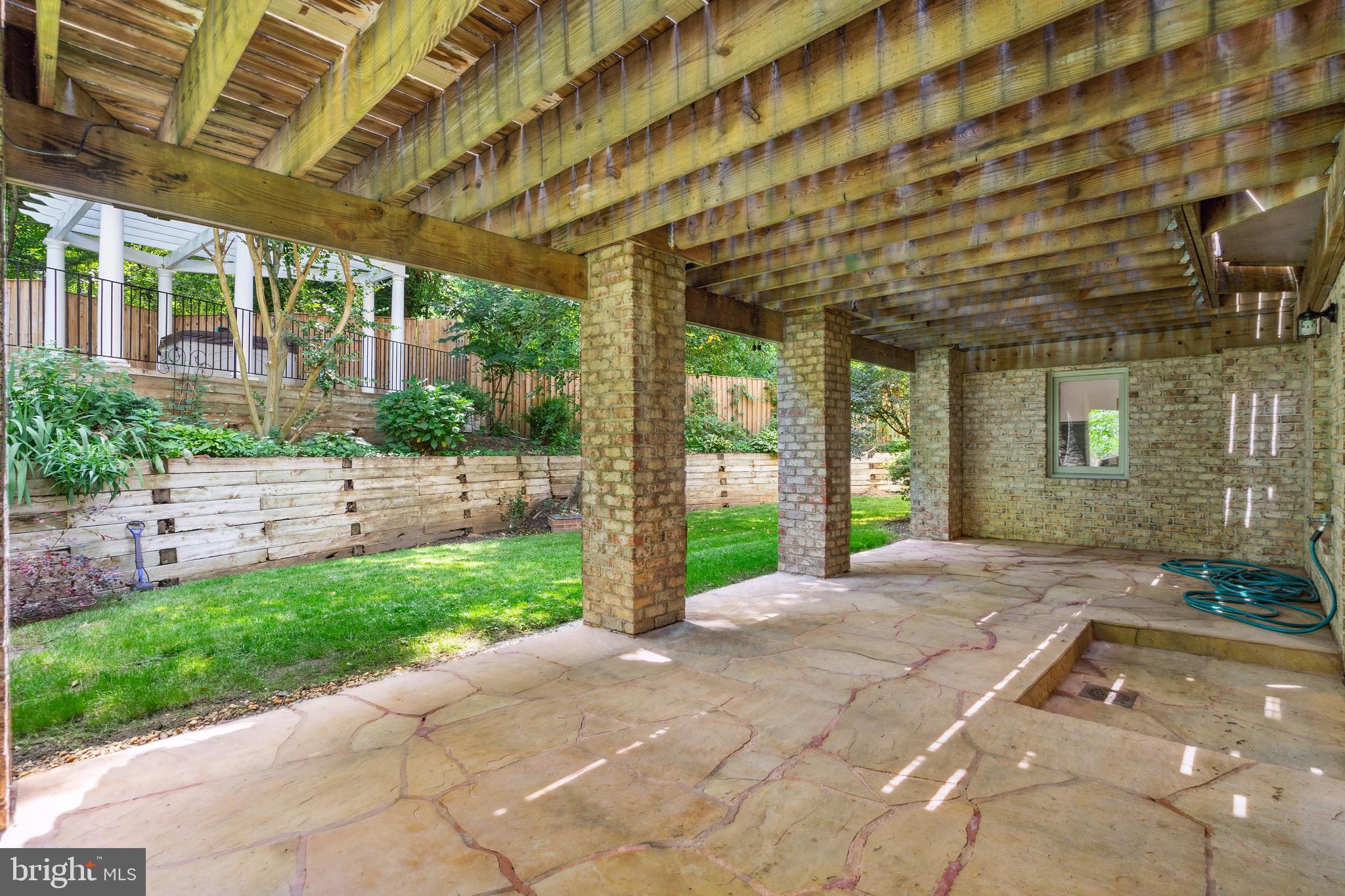 FARMINGTON - Residential