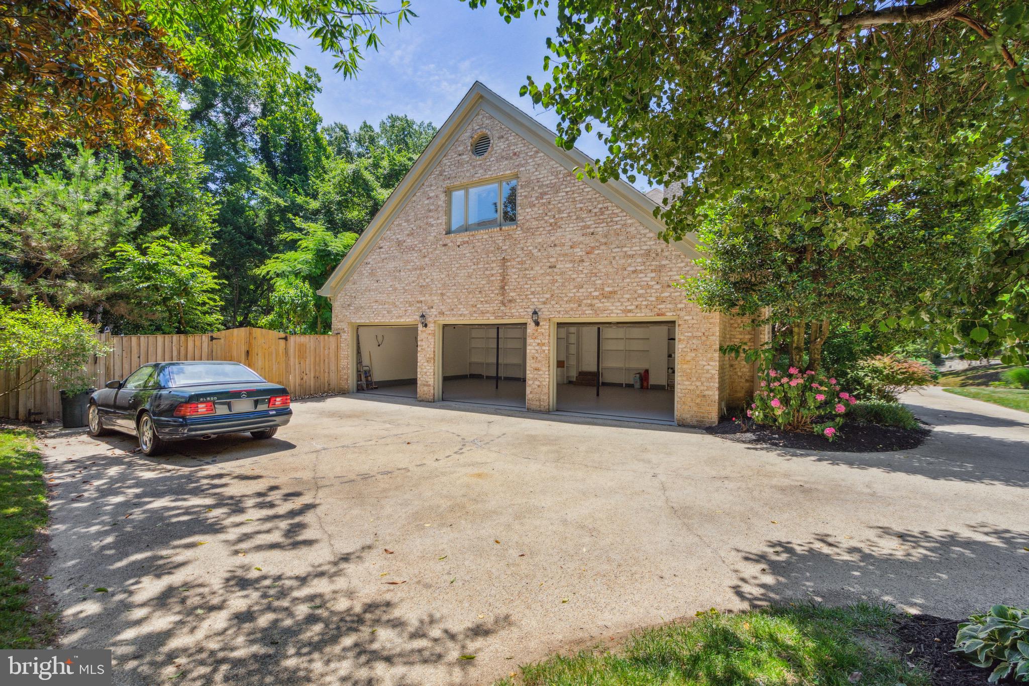 FARMINGTON - Residential