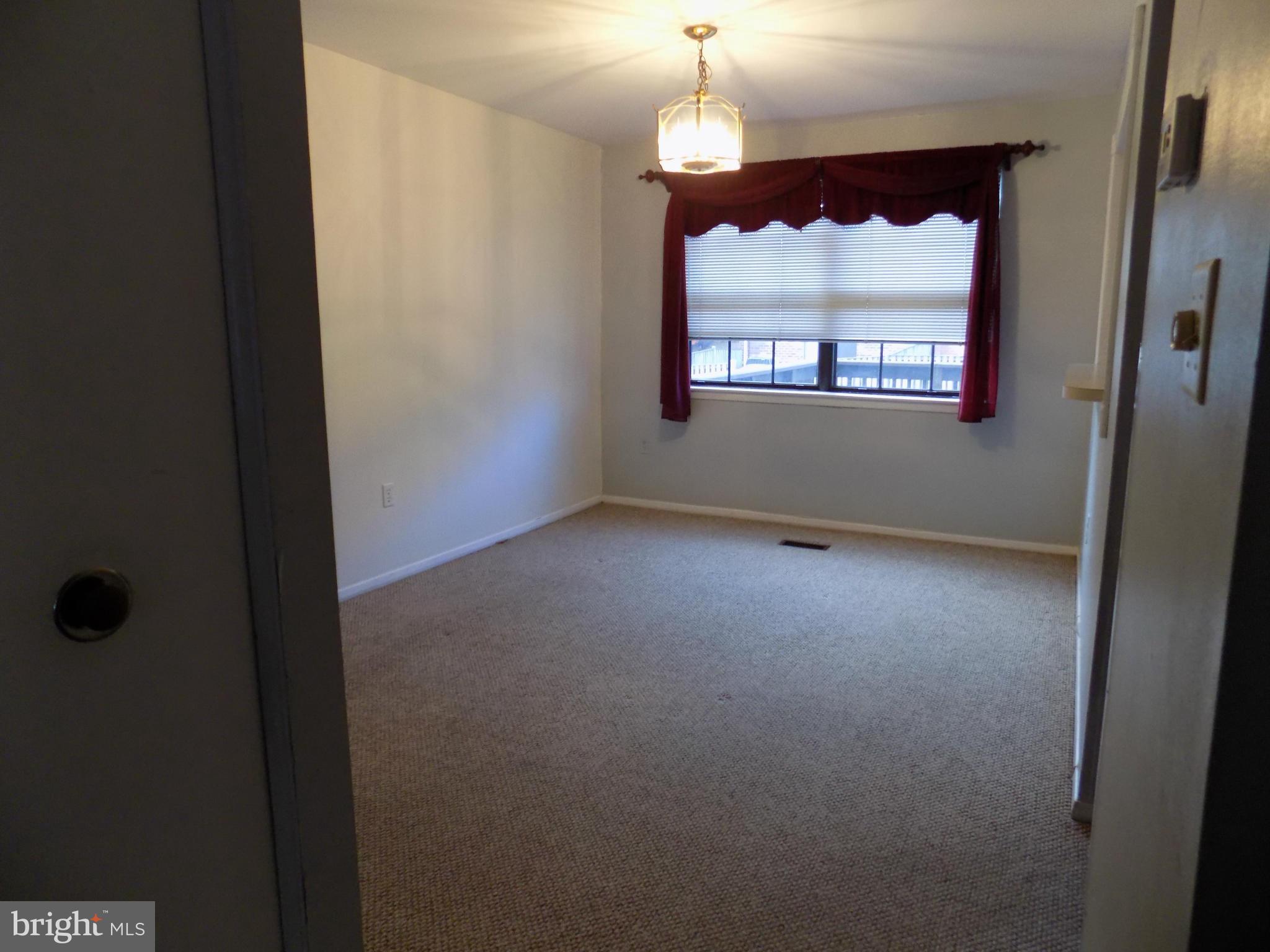 BROADFIELD AT WILTON FARM - Residential Lease