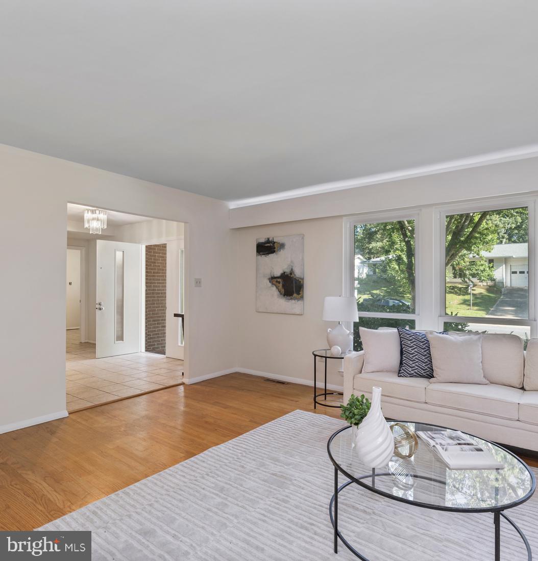 5165 PHANTOM COURT