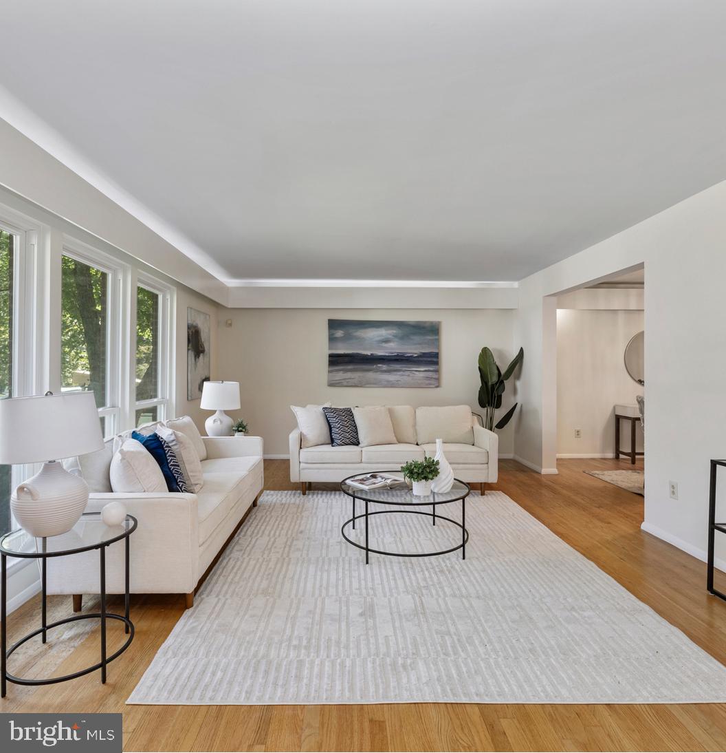 5165 PHANTOM COURT