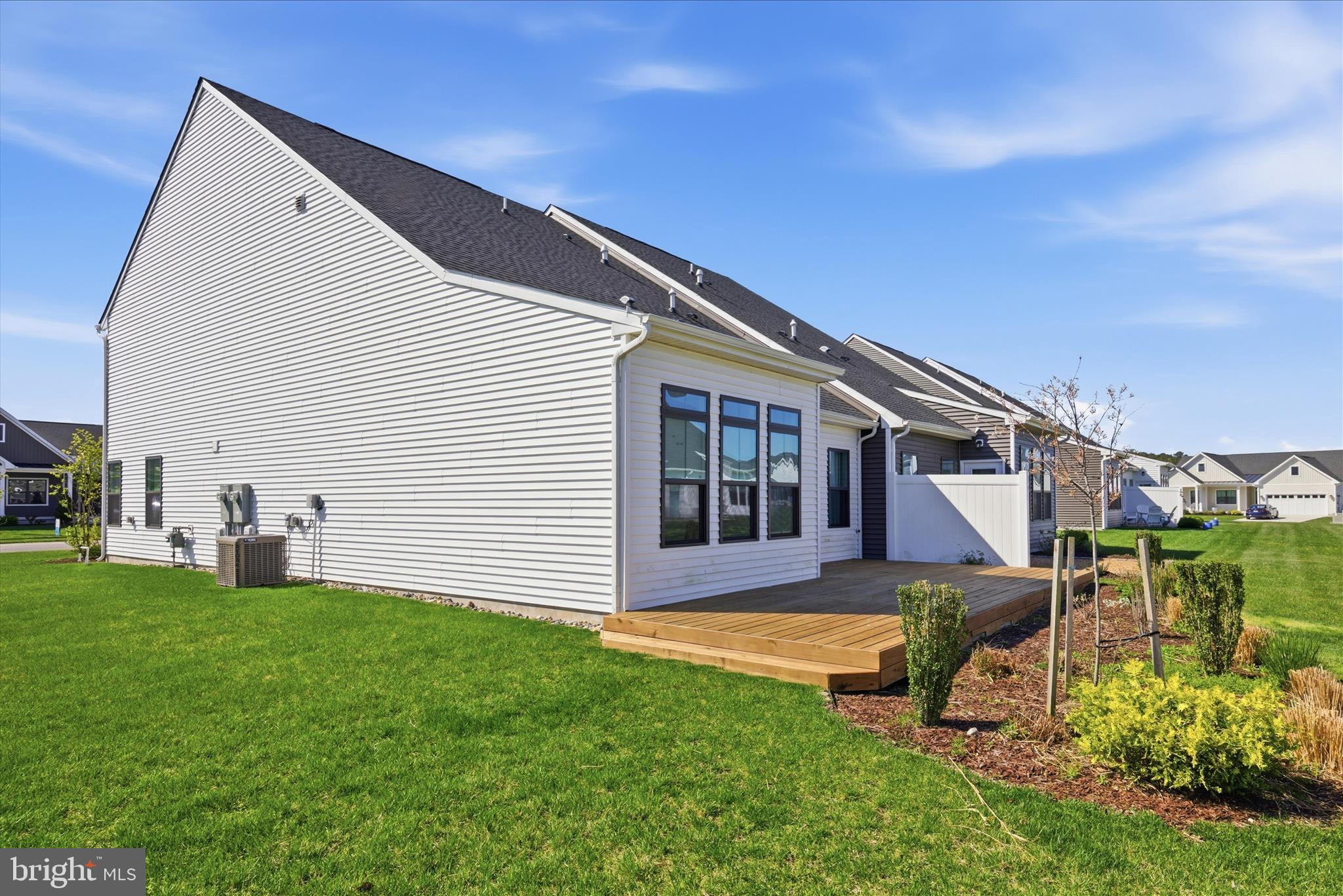 24015 MIDDLETON DRIVE