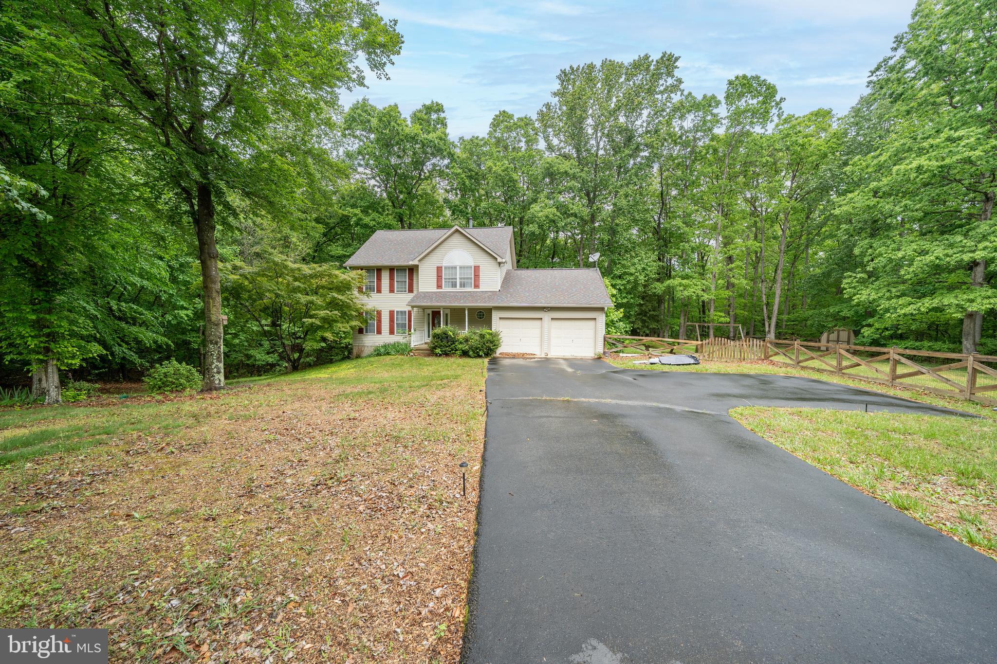 Investor Special – Short Sale – Major Rehab Opportunity on 3 Acres!
Calling all investors!!! 15410 Sorrel Ridge Ln is a 3-bed, 2.5-bath colonial sitting on a serene and secluded 3-acre lot in Waldorf's desirable Sorrel Ridge community.
This is a short sale and must be sold as-is. A burst pipe caused extensive water damage, and the property needs a full renovation.
The upside? Solid bones, a spacious layout, and tons of potential in a quiet neighborhood with strong comps. Perfect for a cash buyer or renovation loan. Bring your vision and turn this distressed property into a high-return investment.
Serious investors only.