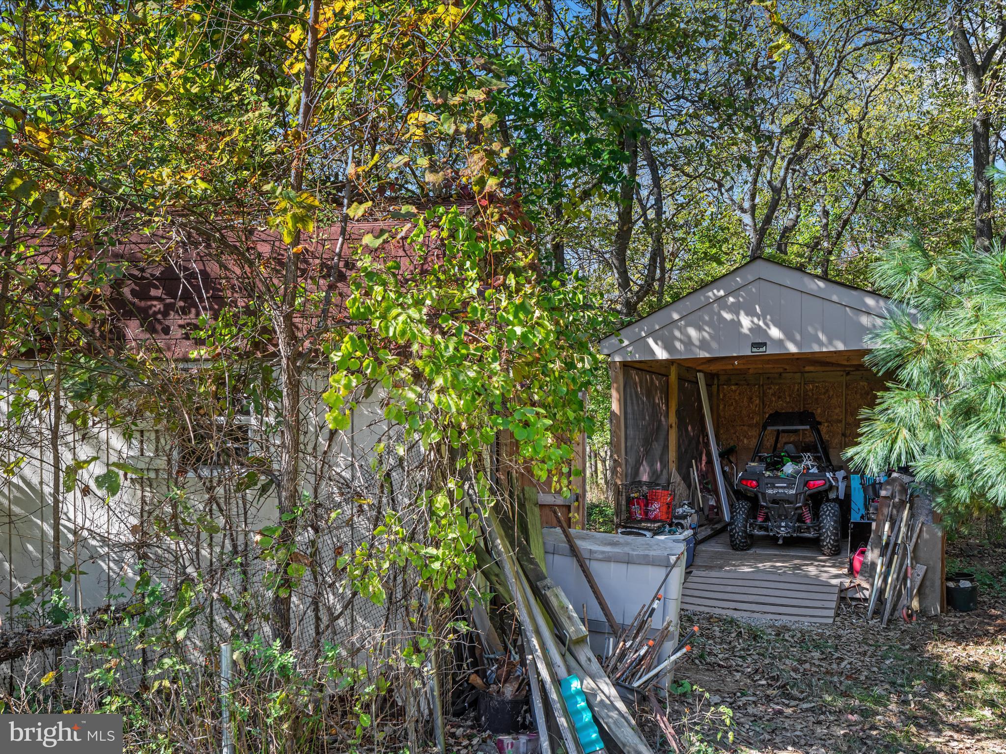 ELK RUN ESTATES - Residential