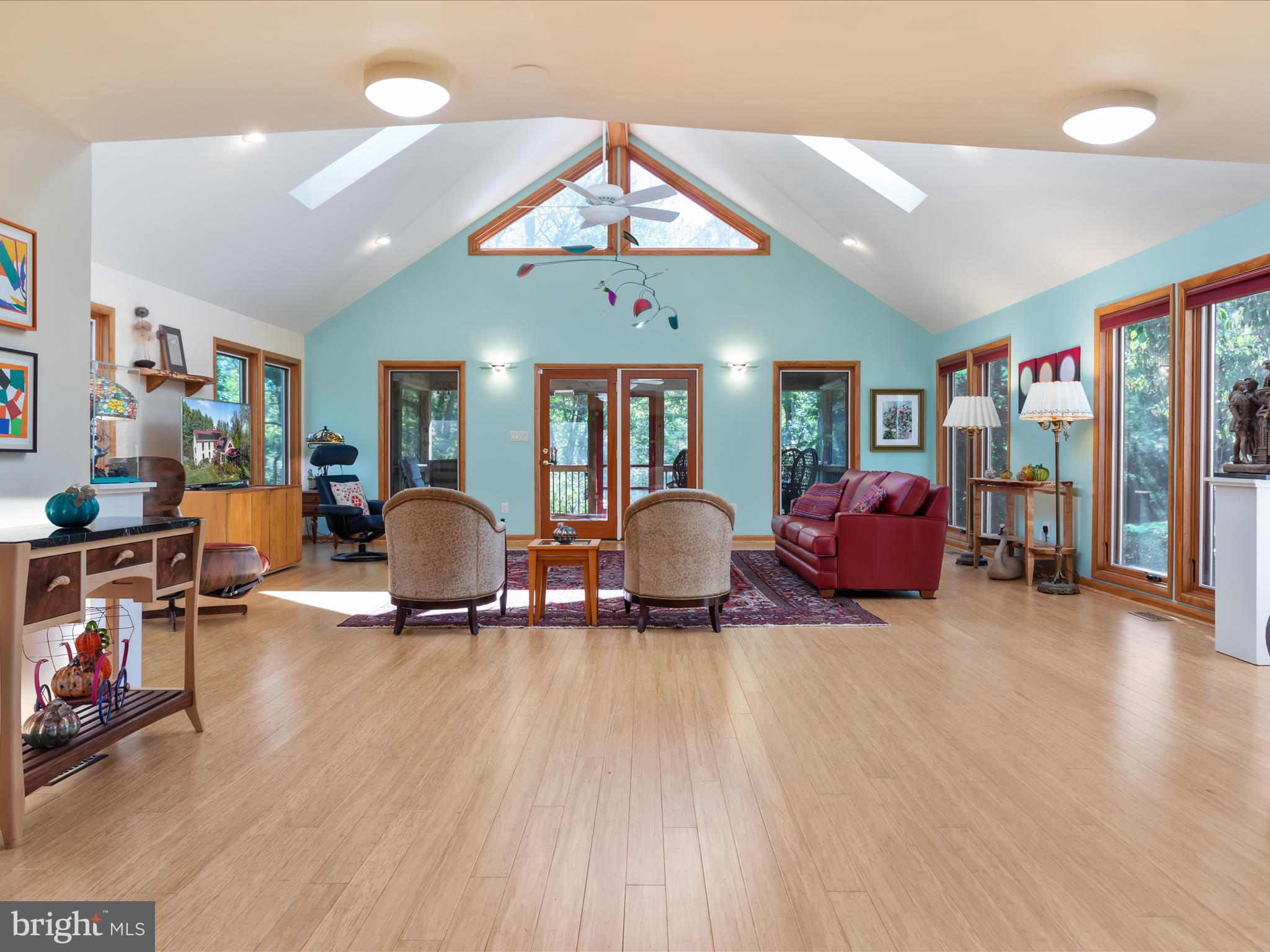 ELK RUN ESTATES - Residential