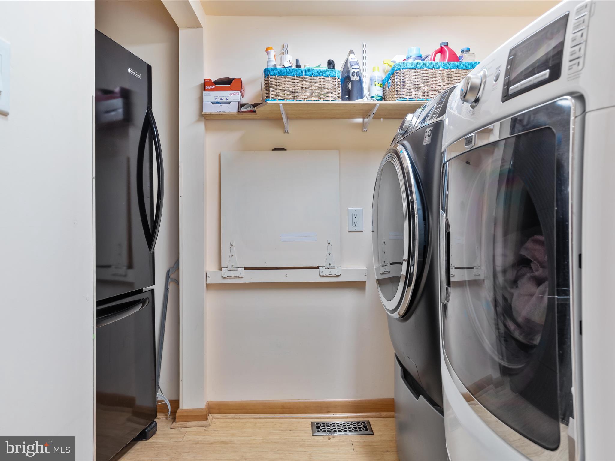 ELK RUN ESTATES - Residential