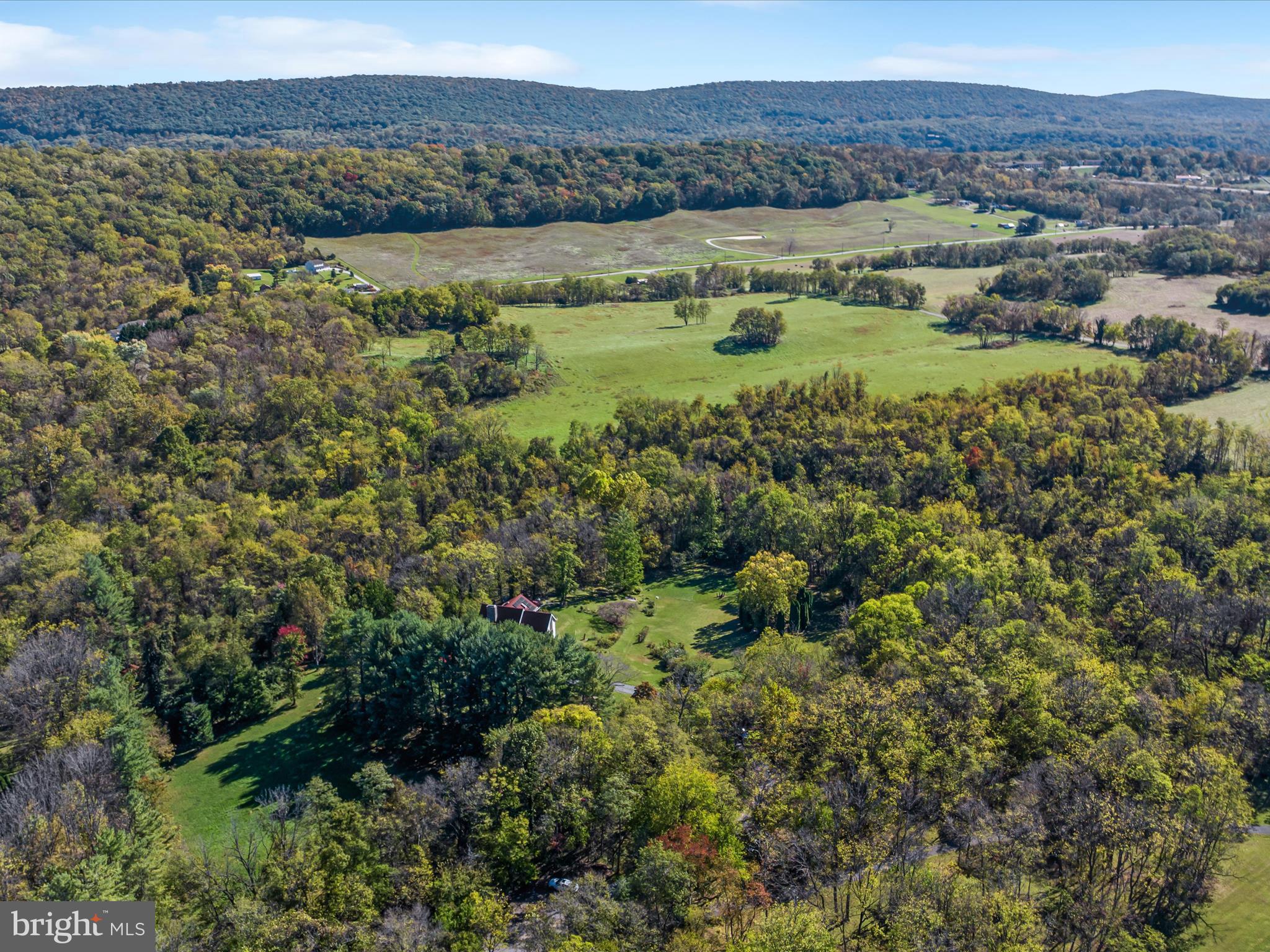 ELK RUN ESTATES - Residential