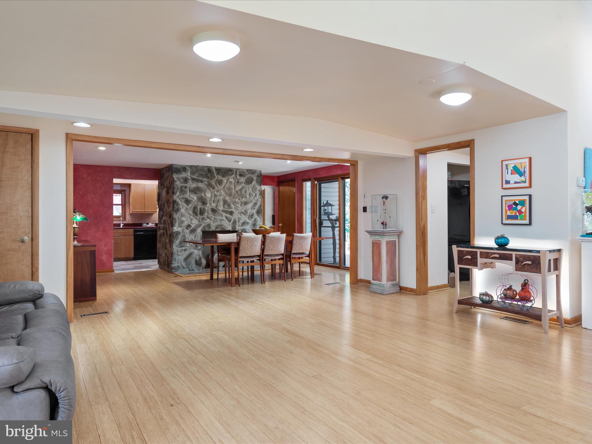 ELK RUN ESTATES - Residential