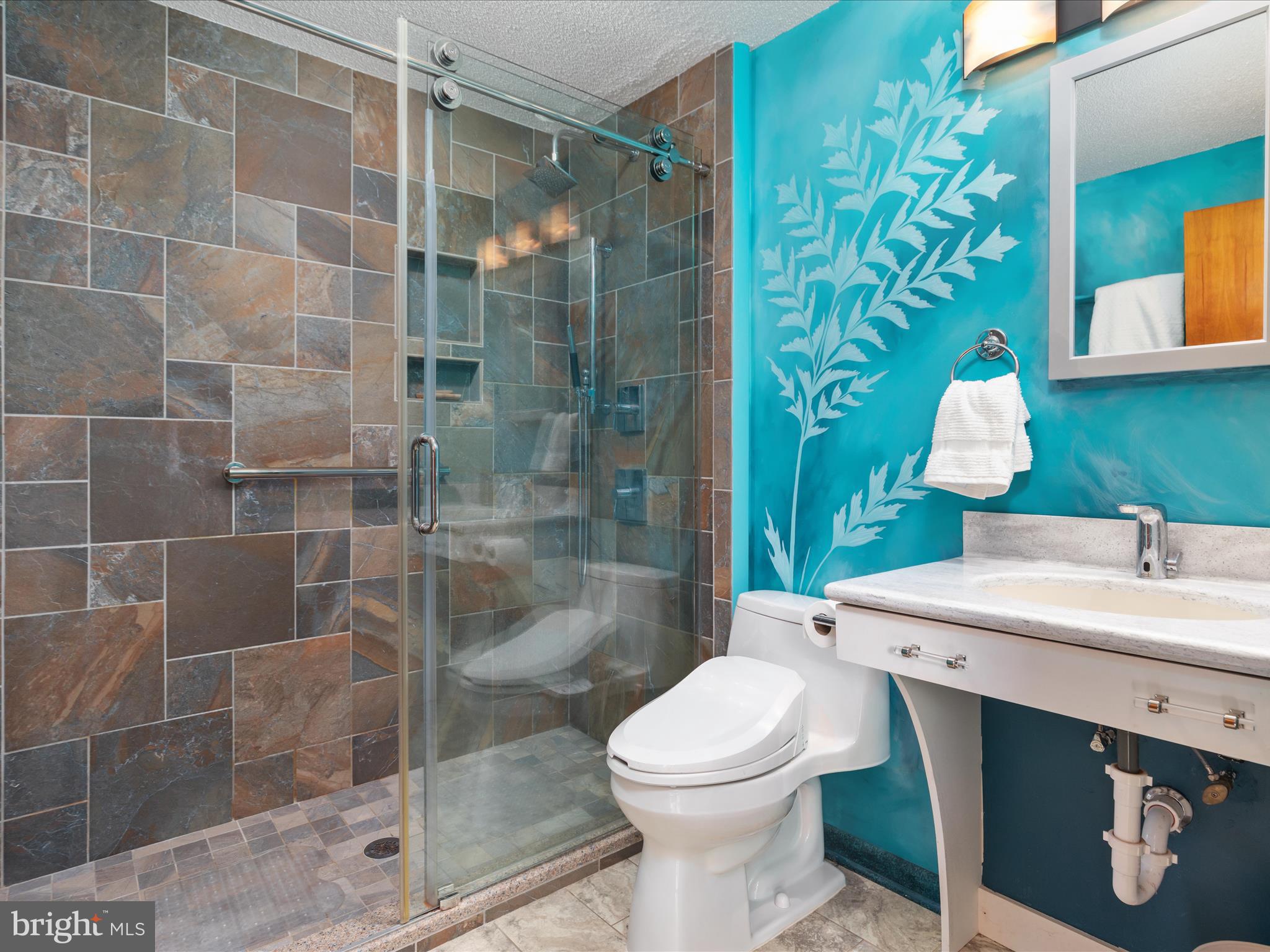 ELK RUN ESTATES - Residential