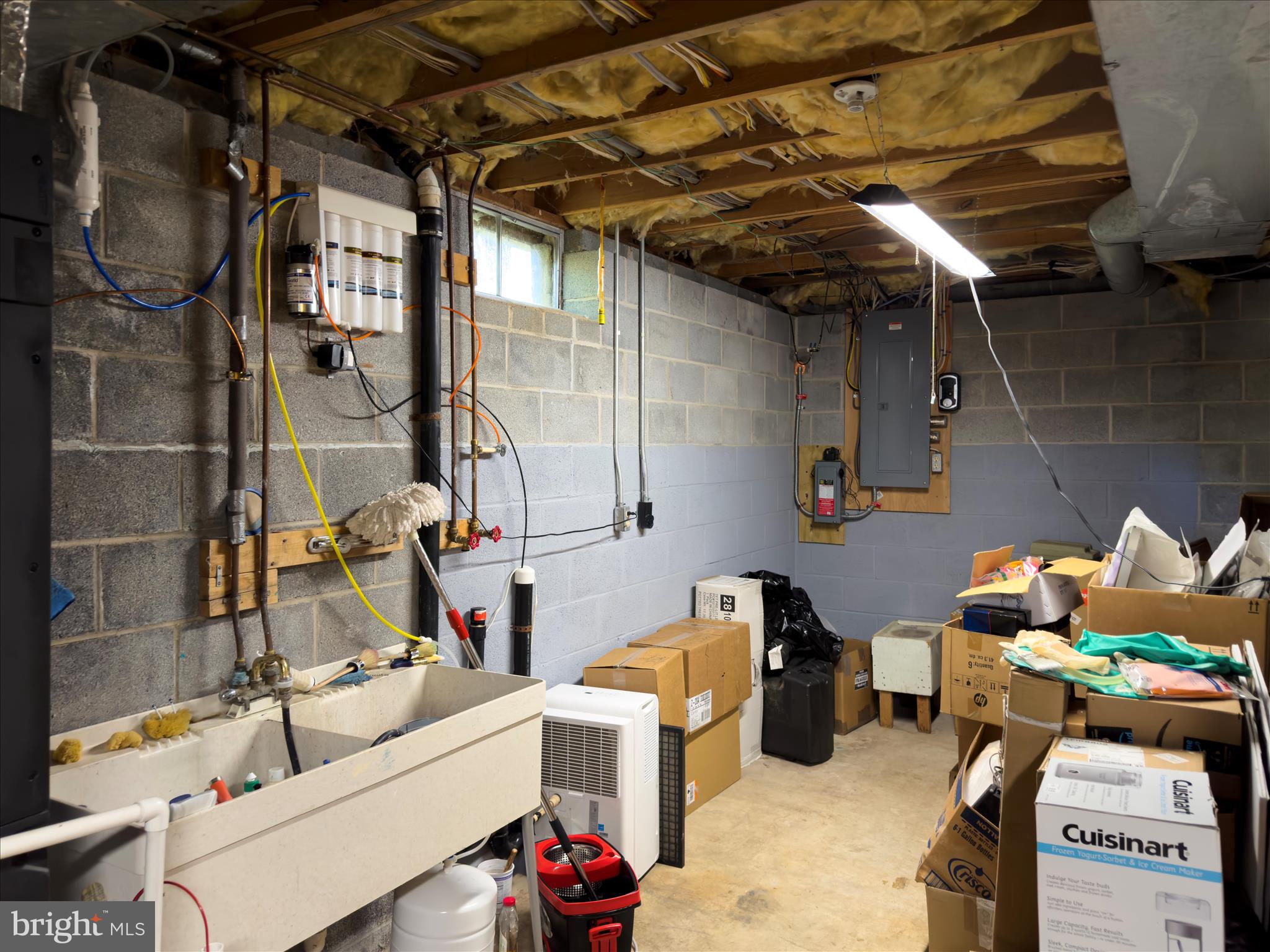 ELK RUN ESTATES - Residential