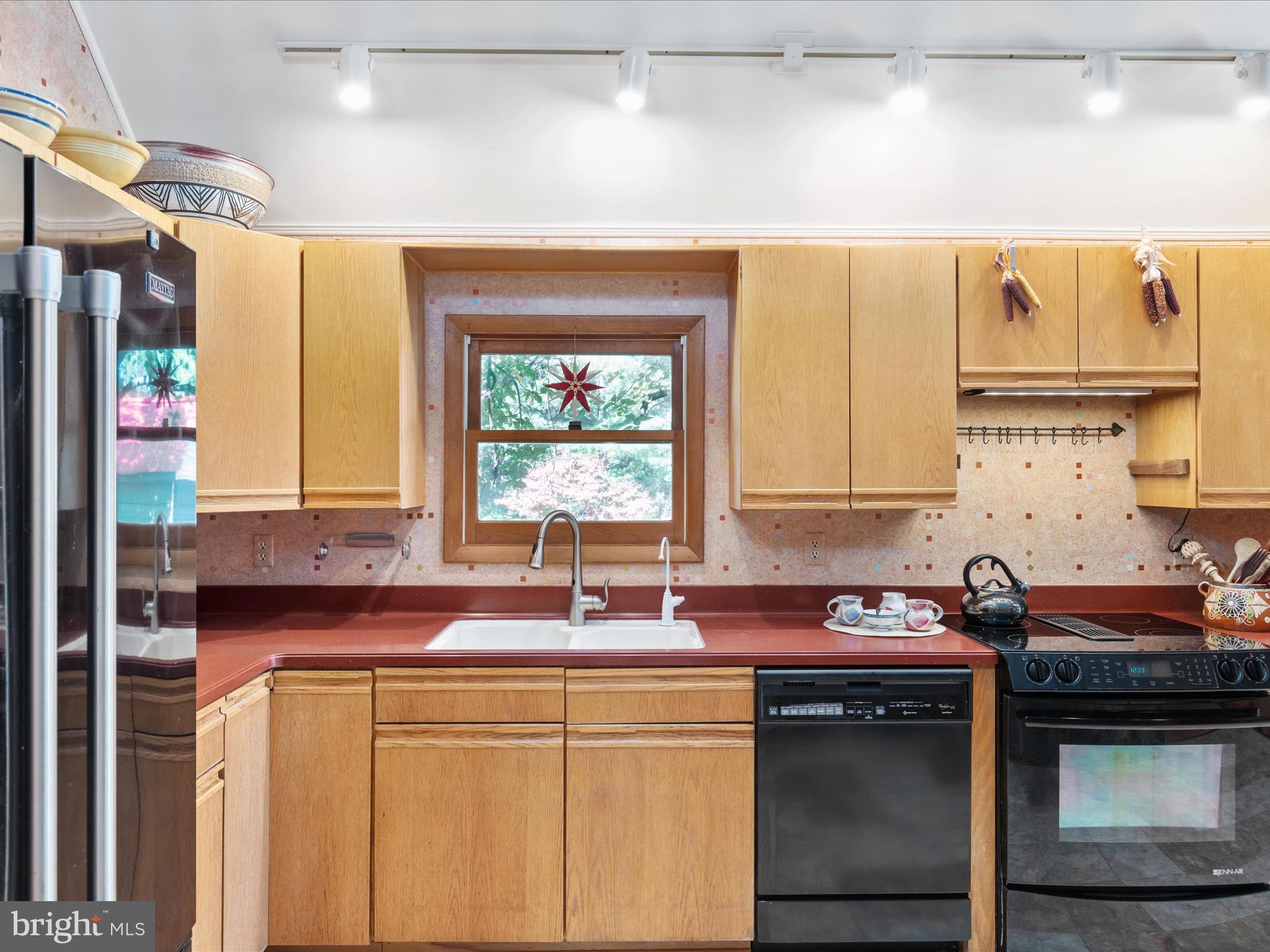 ELK RUN ESTATES - Residential