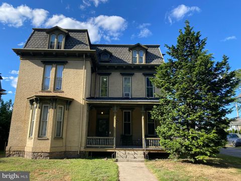 Photo of 936 W. 4th Street, WILLIAMSPORT, PA 17701 (MLS # PALY2002150) Photo of 936 W. 4th Street, WILLIAMSPORT, PA 17701 (MLS # PALY2002150)