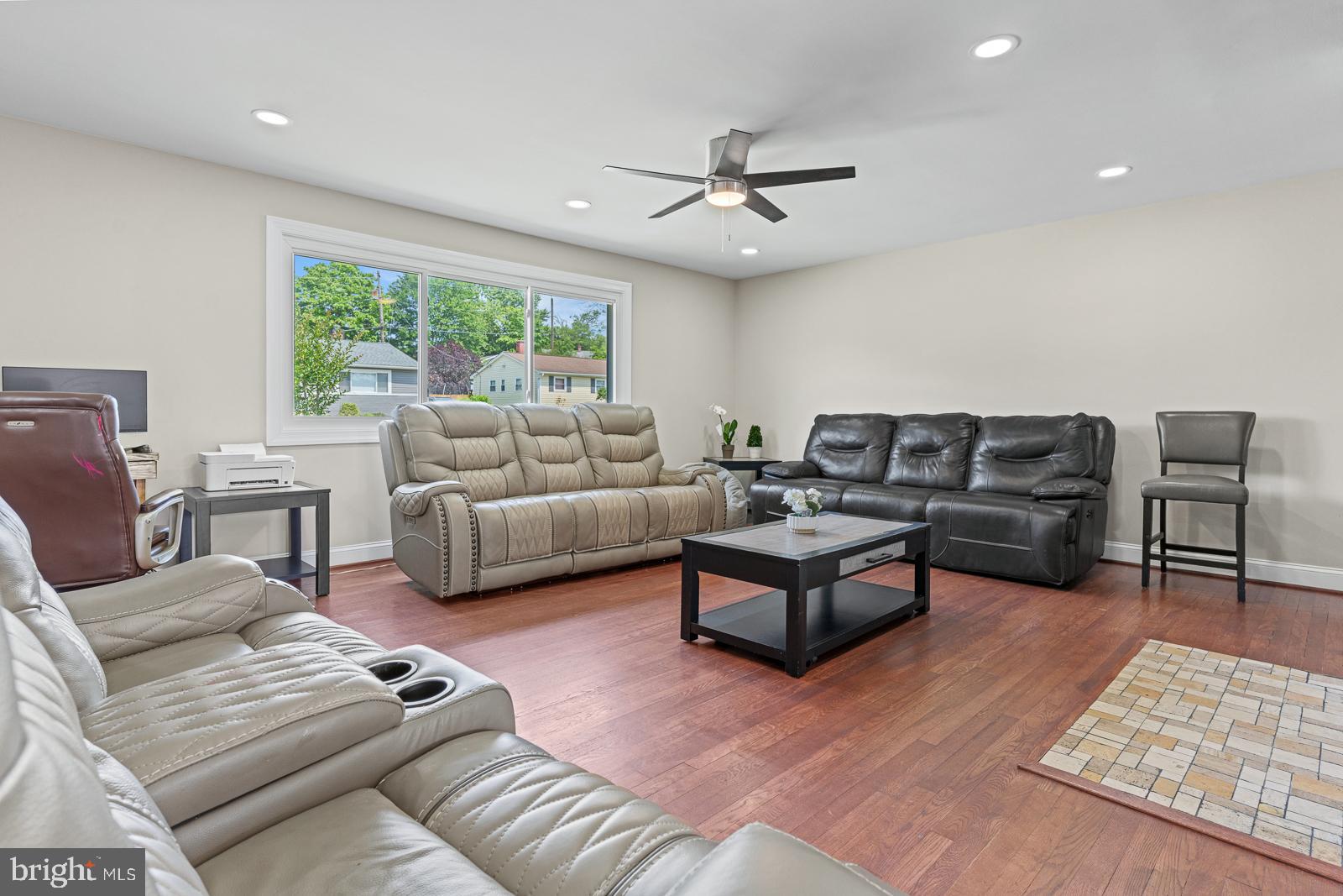338 EAGLE HARBOR S