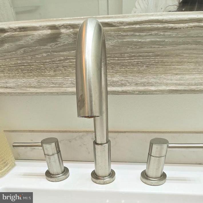 WILDE  ACRES - Residential